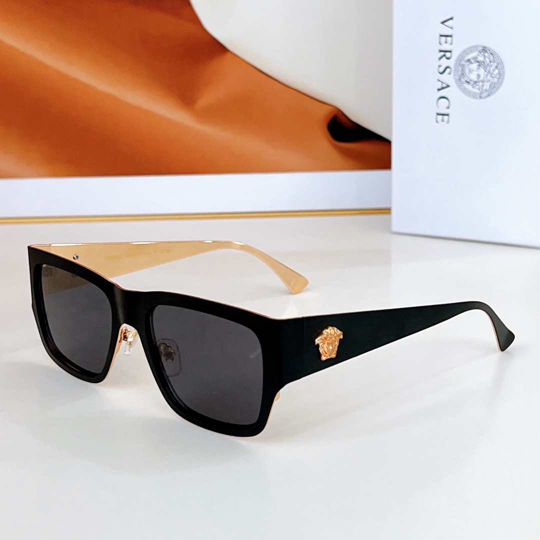  VERSACE
MOD：VE2262
Size：58口18 140
🔝🔝