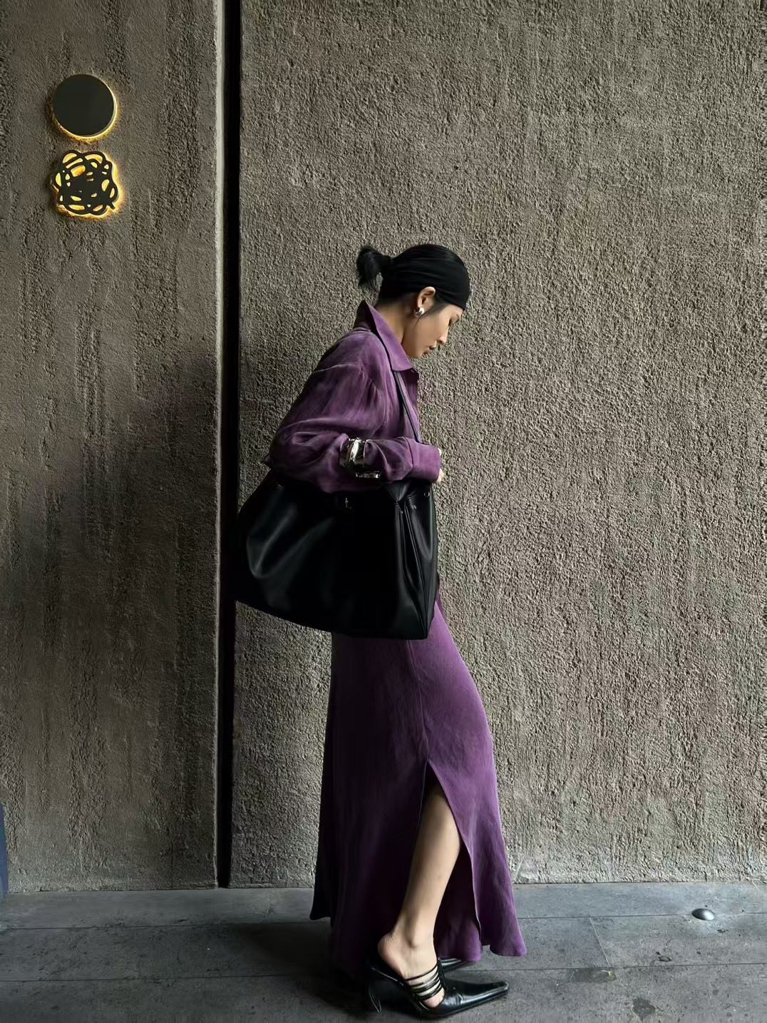 “High-End Women’s Clothes: Soft Hand Mask with Elegant Design in Three Colors, SMLXL Sizes” - 图片 3