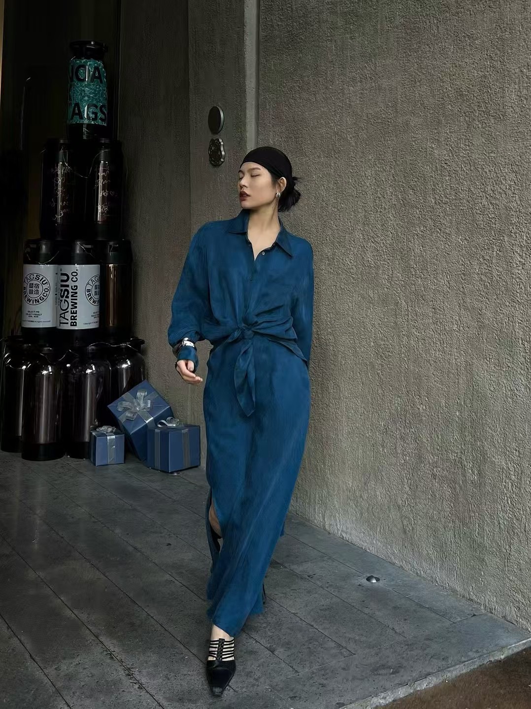 “High-End Quality Women’s Clothing: Soft, Comfortable, and Elegant Masks in Three Colors” - 图片 6