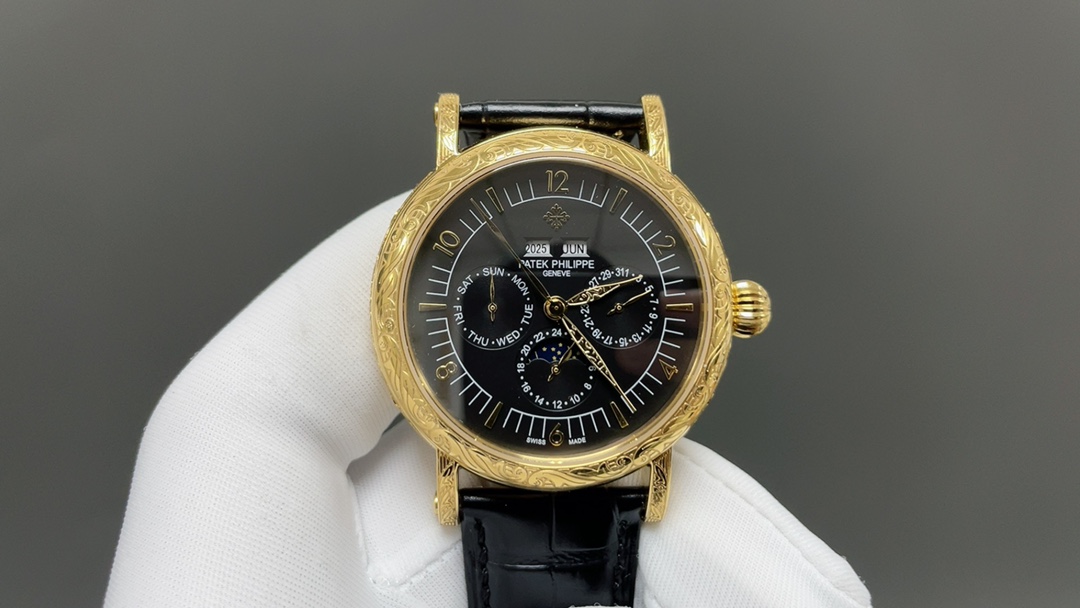 NO:392780,Patek Philippe [Iron Strike and Silver Hook, Vibrant and Powerful] High-value New Product, Quite, Retro, Superb Craftsmanship!  The best collection of the year - Patek Philippe classic super complex multi-functional perpetual calendar function watch The team has been carefully designed for more than two years, regardless of cost, dares to be the first, strives for perfection, overcomes many difficulties, and breaks through multi-layer technical bottlenecks. The movement model is CH 29- upgraded version, with stable quality!  [Watch strap] Classic Italian calf leather strap with clear texture and good texture. It is matched with the top Patek Philippe lantern buckle on the market, and is universally original and stress-free. The elegant Calatrava carved case is very personalized, with a 42mm diameter suitable for the public male handset, which is consistent with the counter. It is very business-friendly and casual, patek philippe, cowhide19860909百达翡丽【铁划银钩 苍劲有力】高颜值新品 古朴.复古.精湛的工艺！ 年度最佳典藏之作——百达翡丽古典超级复杂多功能 万年历功能腕表 团队历时两年多精心设计,不计成本,敢为人先,力求完美,克服重重难关,突破多层技术瓶颈,机芯型号为CH 29- 升级版,质量稳定！【表带】经典意大利小牛皮表带,纹路清晰,质感好.搭配圈市面最顶级的百达翡丽灯笼表扣,通用原装无压力. 优雅的Calatrava雕花表壳极具个性,42毫米的表径适配大众男性手寸,与专柜一致,非常商务可亦休闲,,patek philippe,cowhide,Watch