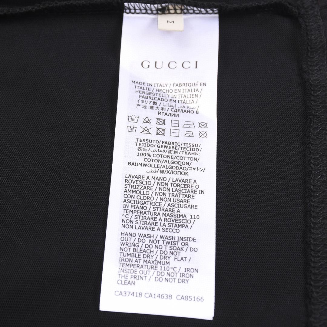 古驰/Gucci 夏季新款 红黄绿三色刺绣字母圆领短袖T恤 黑色/白色-Chinese UA Cheap High Quatity Brand Clothes Bags handbags Sneakers wholesale wholesaler seller from China Factory suppliers Fashion Clothing Shoes best Quality Beautiful Price 古驰/Gucci 夏季新款 红黄绿三色刺绣字母圆领短袖T恤 黑色/白色