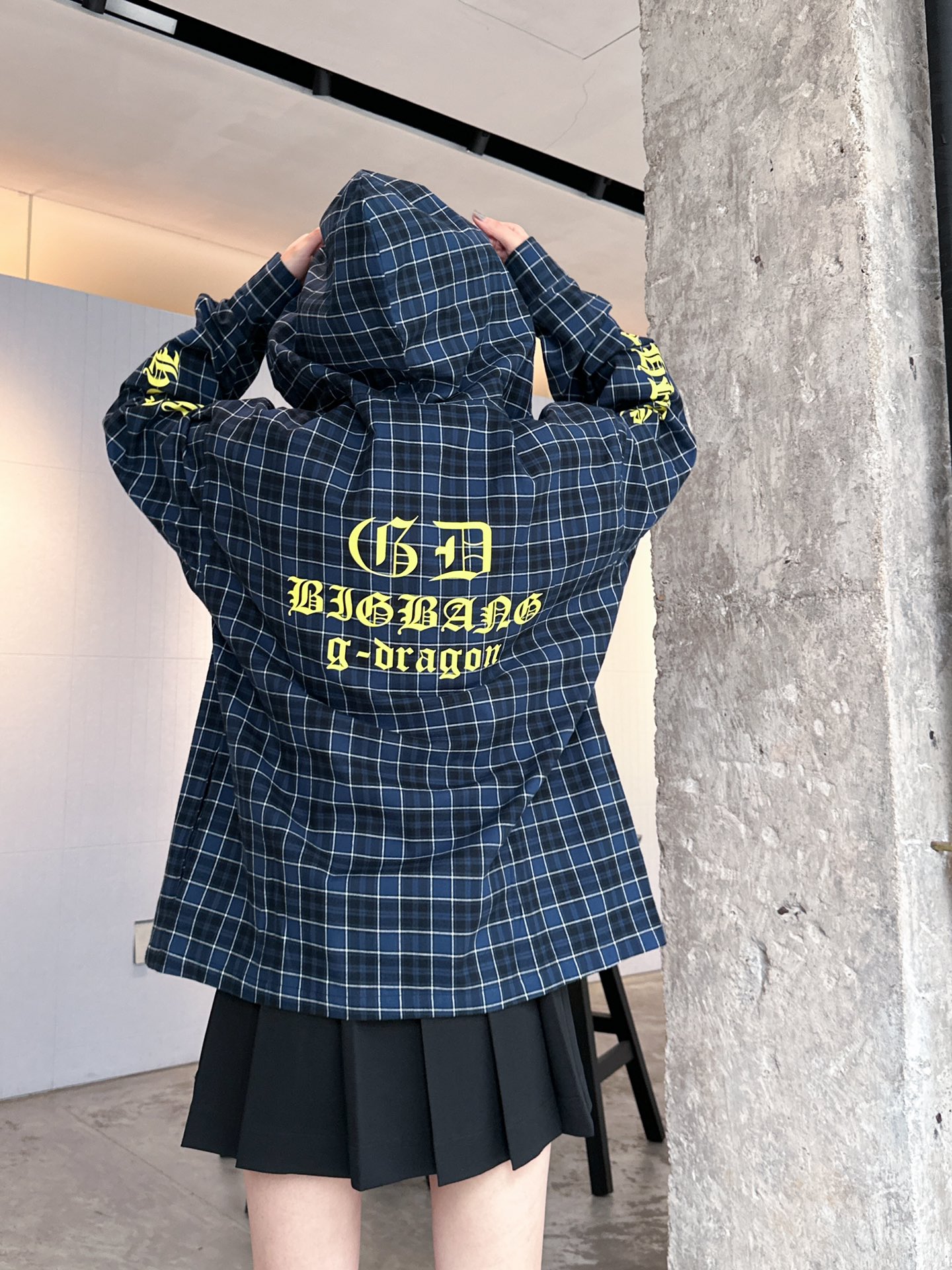  🆕克罗心✝️｜新款外套，纯棉面料，轻薄透气上身舒适，定制格纹配色经典百搭不过时，腰部抽绳可调节，尺码S