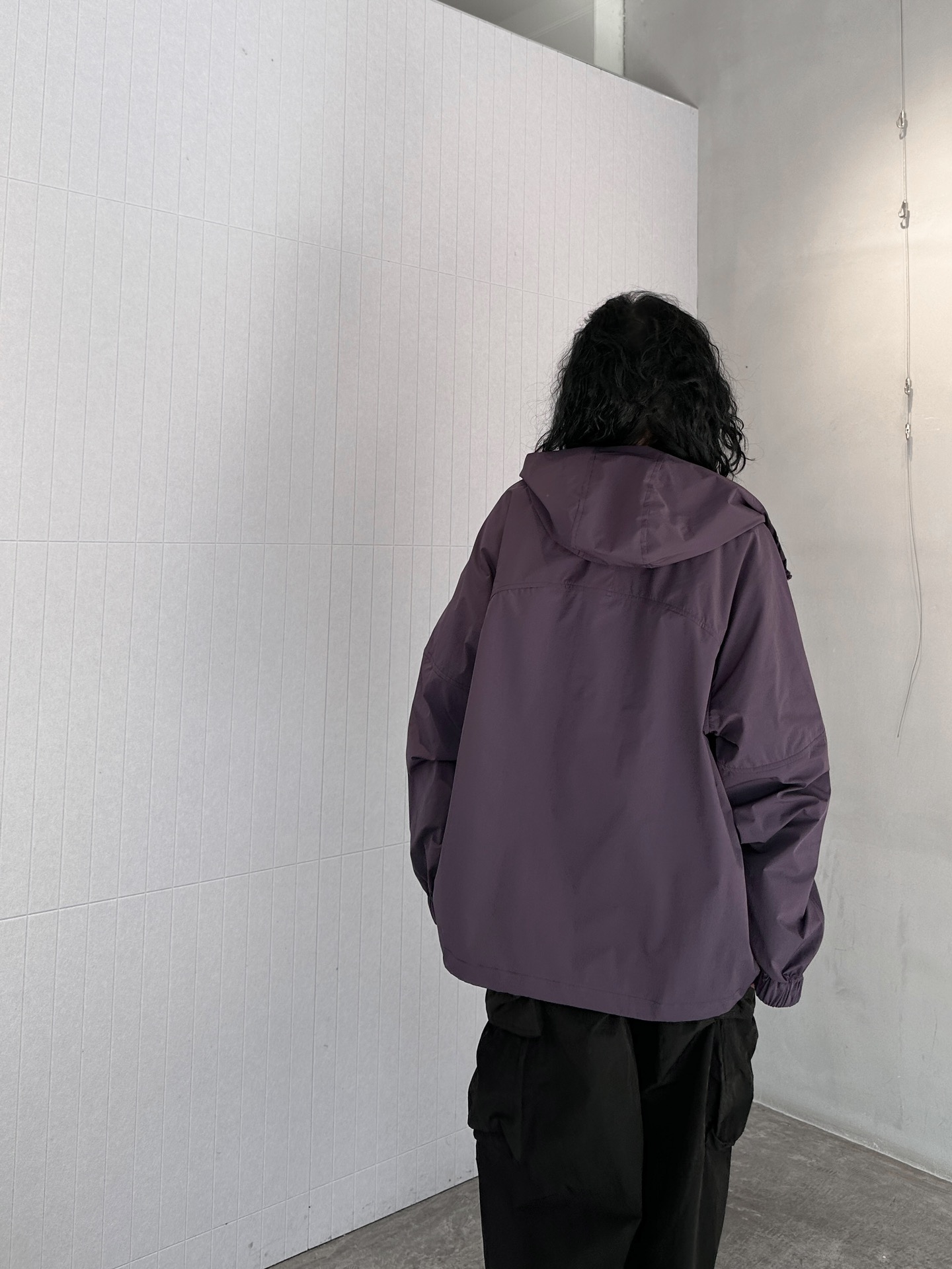  🆕ARC｜新款冲锋衣，进口复合纤维面料，轻薄透气挺阔有型，暗纹面布手感立体，拼接工装口袋户外机能风满满
