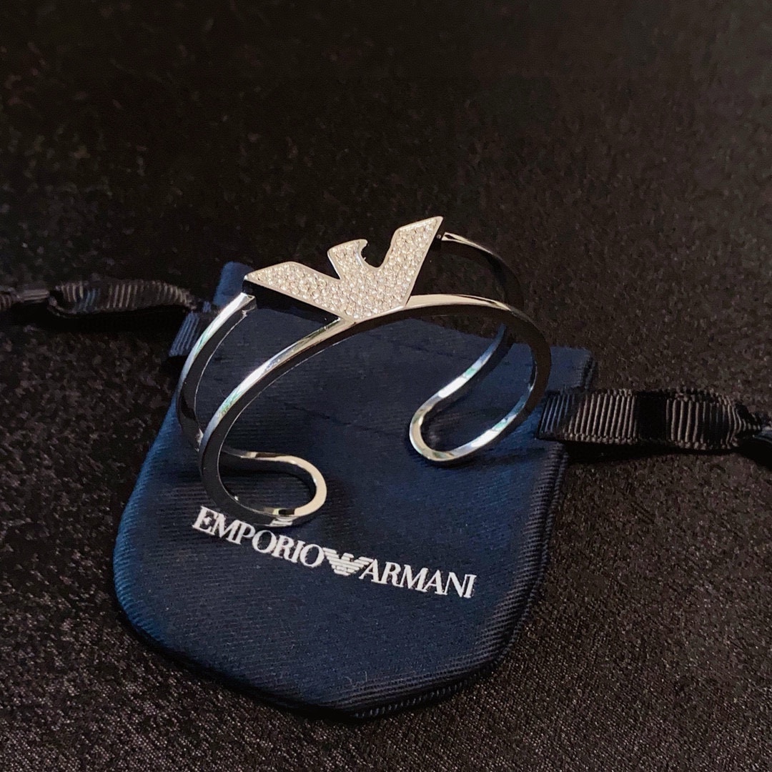 Review of New Amani Armani Brass: Fine Craft with High Value - 图片 4