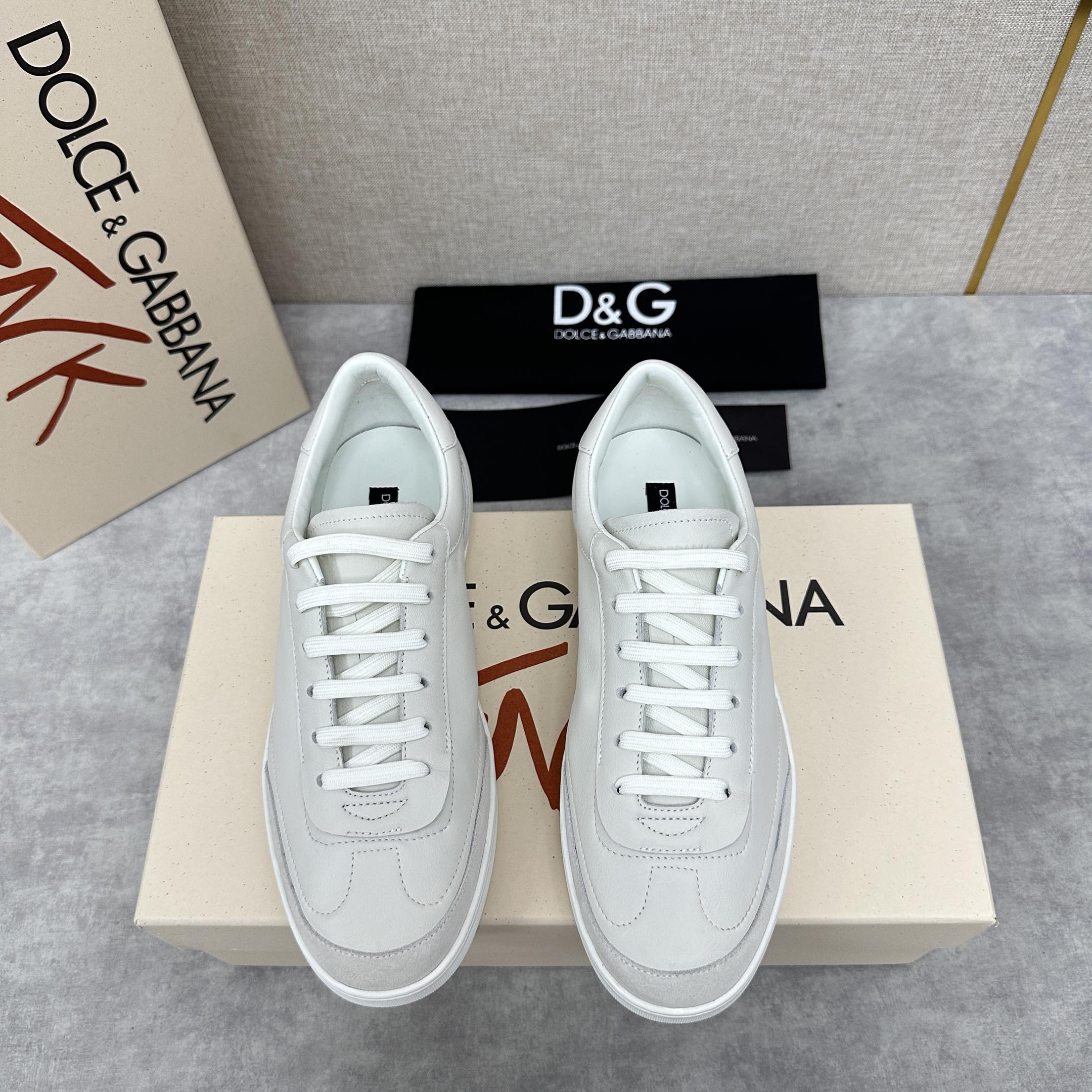 NO:221719,Brand D&G color original color matching number 39-44 customized 38.45.46 Price Material Dolce & Gabbana 2025 new products Casual shoes upper imported soft cowhide with cowhide foot padded cowhide inner original outsole latest D&Glogo simple footwear atmospheric, DG casual shoes, Dolce & Gabbana, Dolce & Gabbana, Dolce & Gabbana, cowhide19860909品牌D&G 颜色原版配色 码数39-44订做38.45.46 价格 材质杜嘉班纳2025新品 休闲鞋鞋面进口柔软牛皮搭配牛皮垫脚牛皮内里 原版大底最新D&Glogo上脚简单 大气,DG休闲鞋,Dolce&Gabbana,Dolce&Gabbana,Dolce&Gabbana,cowhide,Men's shoes