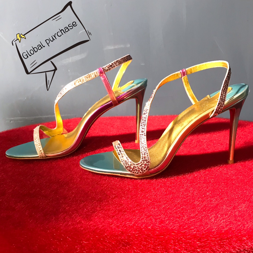 NO:100760,High-end customization 2025 spring and summer diamond classic series!  H10Cm, size 34-42. Customized model, no return or exchange. 9050- Light gold bottom purple white gradient imitation diamond, golden sheepskin, gradient leather. Official website synchronization Standard European code Reference:9050- Color:gold/multi Material:strass Lining:goat leather Heel height:10Cm Sole:leather sole Size:EUR 34-42 (US 4-11):,,christian louboutin,sheepskin,gold19860909高端订制 2025春夏钻石精典款系列！ H10Cm,尺码34-42码. 订制款,不退不换.9050－浅金底紫色白色渐变仿奥钻,黄金羊皮里,渐变皮.官网同步 标准欧码 Reference:9050- Color:gold/multi Material:strass Lining:goat leather Heel heigh:10Cm Sole:leather sole Size:EUR 34－42（US 4一11) :,,christian louboutin,sheepskin,gold,Women's Shoes