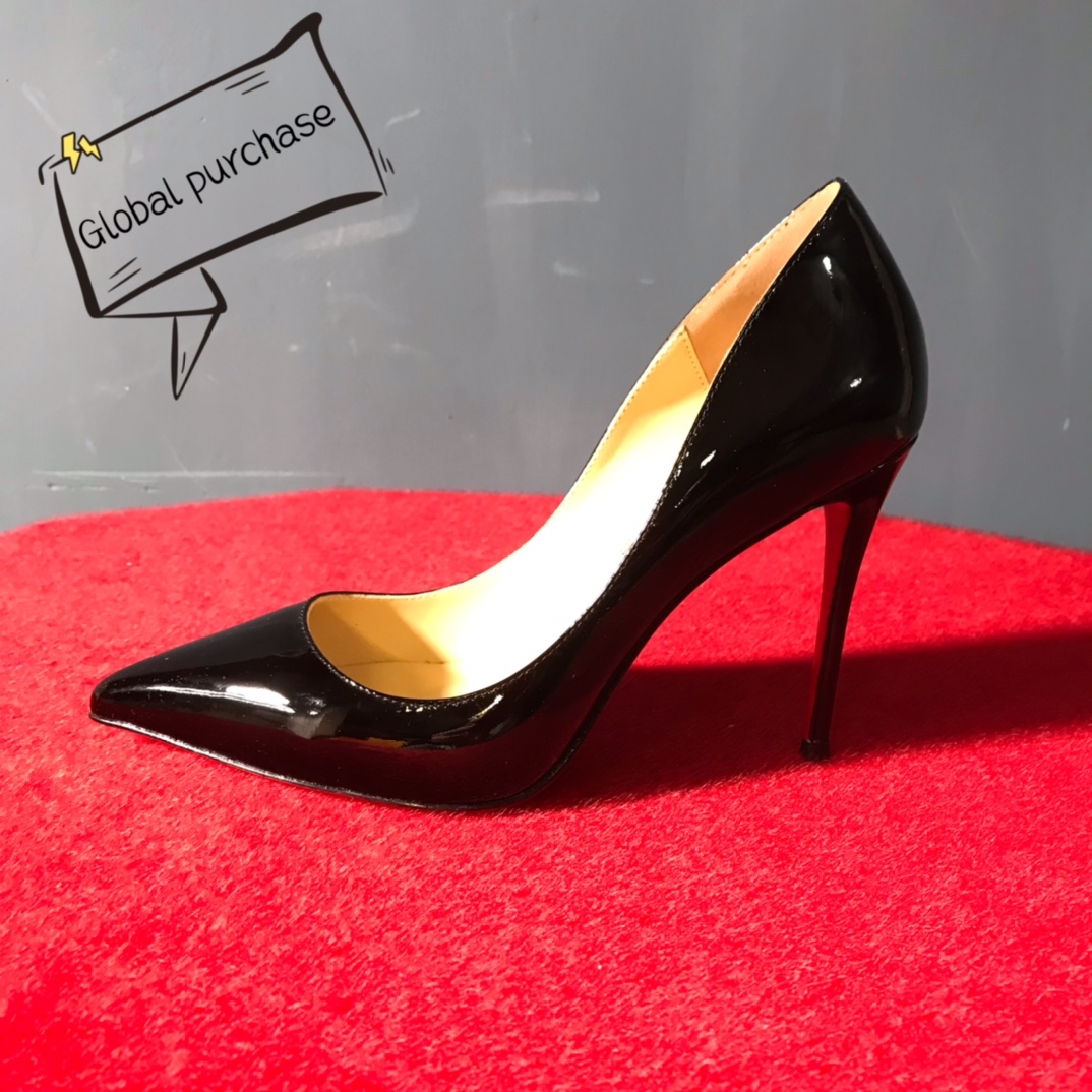 NO:100599,High-end customization 2025 spring and summer classic series!  H10Cm, size 34-42. Customized models are not refundable or exchanged. 9024-053. Black Sexy leather, black sheepskin, standard European code. Official website picture Reference:9024-053 Color:black/black Material:patent leather Lining:goat leather Heel height:10Cm Sole:leather sole Size:EUR 34-42 (US 4-11):,,christian louboutin,sheepskin19860909高端订制 2025春夏精典款系列！ H10Cm,尺码34-42码. 订制款不退不换9024-053.黑色柒皮,黑色羊皮里, 标准欧码 官网图 Reference:9024-053 Color:black/black Material:patent leathet Lining:goat leather Heel heigh:10Cm Sole:leather sole Size:EUR 34－42（US 4一11) :,,christian louboutin,sheepskin,Women's Shoes