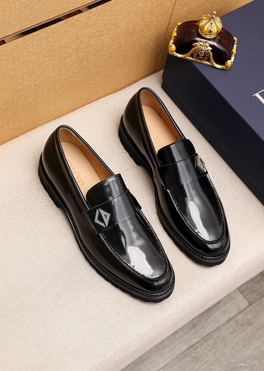 NO:273388,Product trademark Dior 