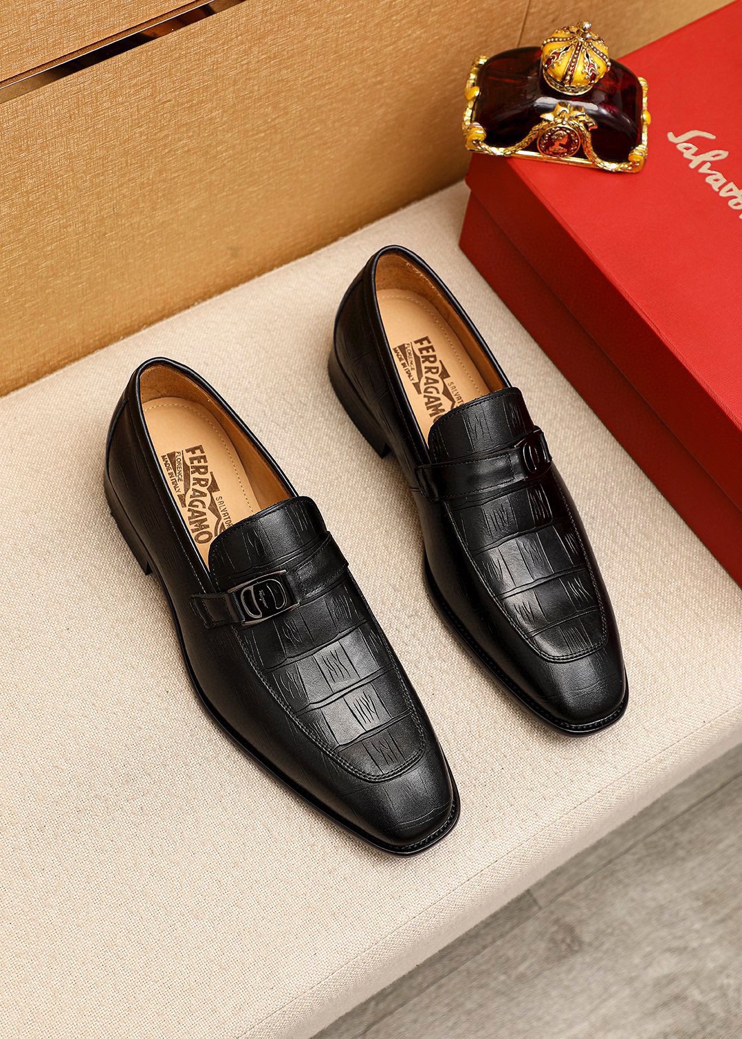 NO:273403,Product trademark Ferragamo 