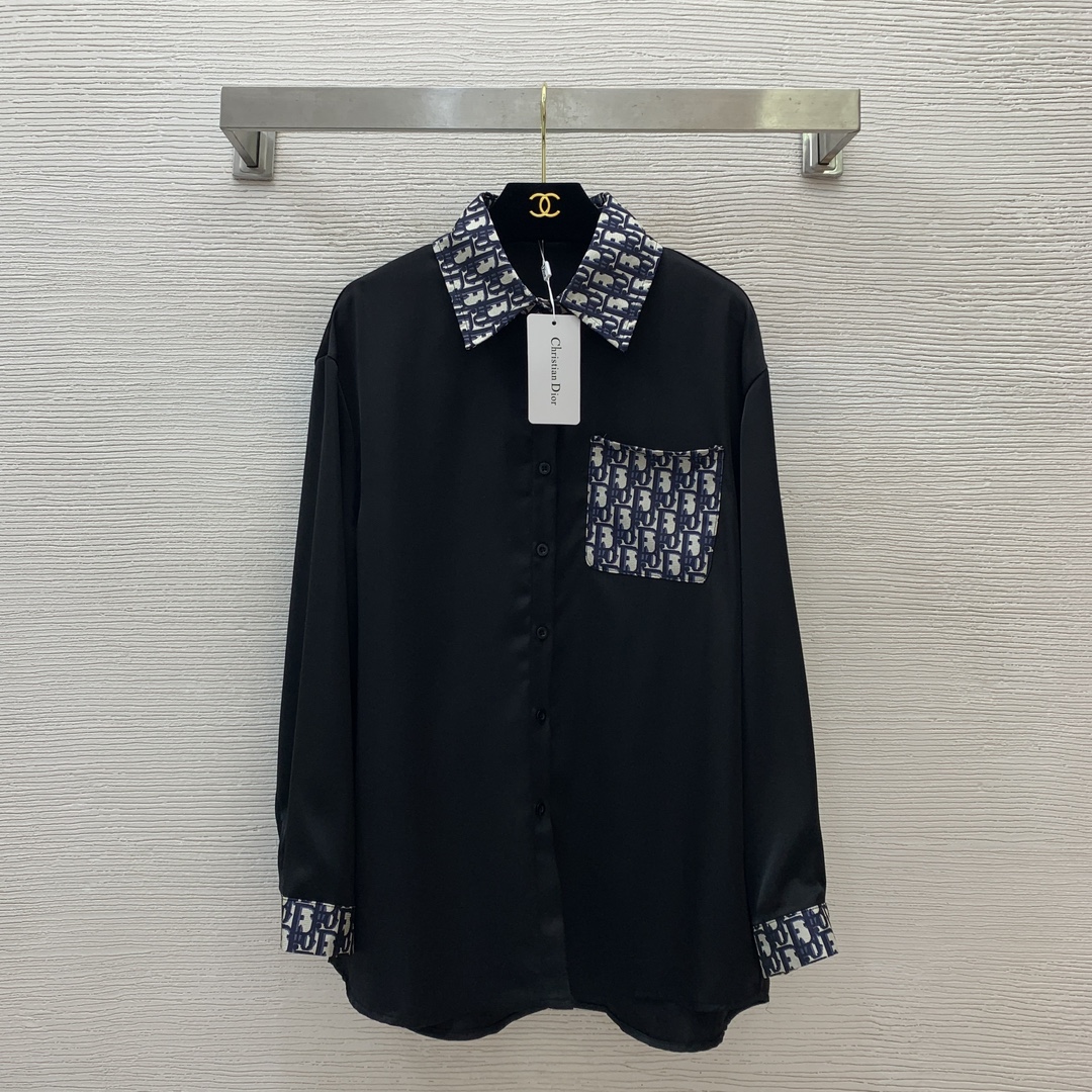 NO:326777,Model number D25031375 Dio* newest old-fashioned letter logo jacquard pocket spliced ​​silky satin comfortable fabric buttoned lapel loose and versatile long-sleeved shirt!  Black/white, one size (shoulder width 49, bust 112, sleeve length 53, clothing length 73), dior, alexander wang19860909款号D25031375 Dio*新款 老花字母logo提花口袋拼接丝滑缎面舒适面料系扣翻领宽松百搭长袖衬衣！黑/白,均码（肩宽49,胸围112,袖长53,衣长73）,,dior,alexander wang,Women's clothing