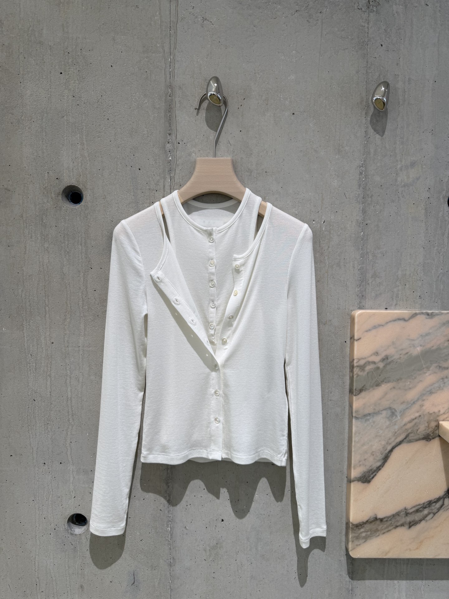 NO:326651,YS｜2025 Spring and Summer New Style Imported Tennis Wool Real Two-piece Set Very cool, silky, delicate and skin-friendly, with a slightly transparent feeling particularly fashionable SML, alexander wang19860909YS｜2025 春夏新款 进口天丝羊毛 真两件套 很凉爽丝滑细腻亲肤 微透的感觉特别时髦儿  SML,,alexander wang,Women's clothing