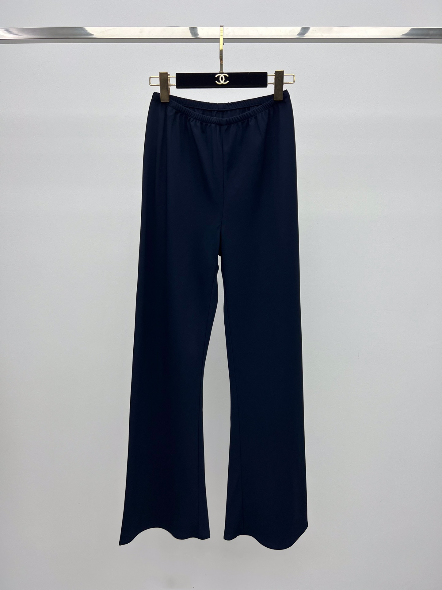 Elegant Single-Size Female Suit with Acoustic Acid Blending Material for Grace and Comfort - 图片 2