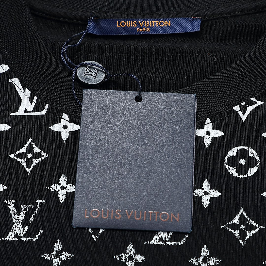 路易威登/Louis Vuitton 夏季新款 老花渐变字母印花圆领短袖T恤