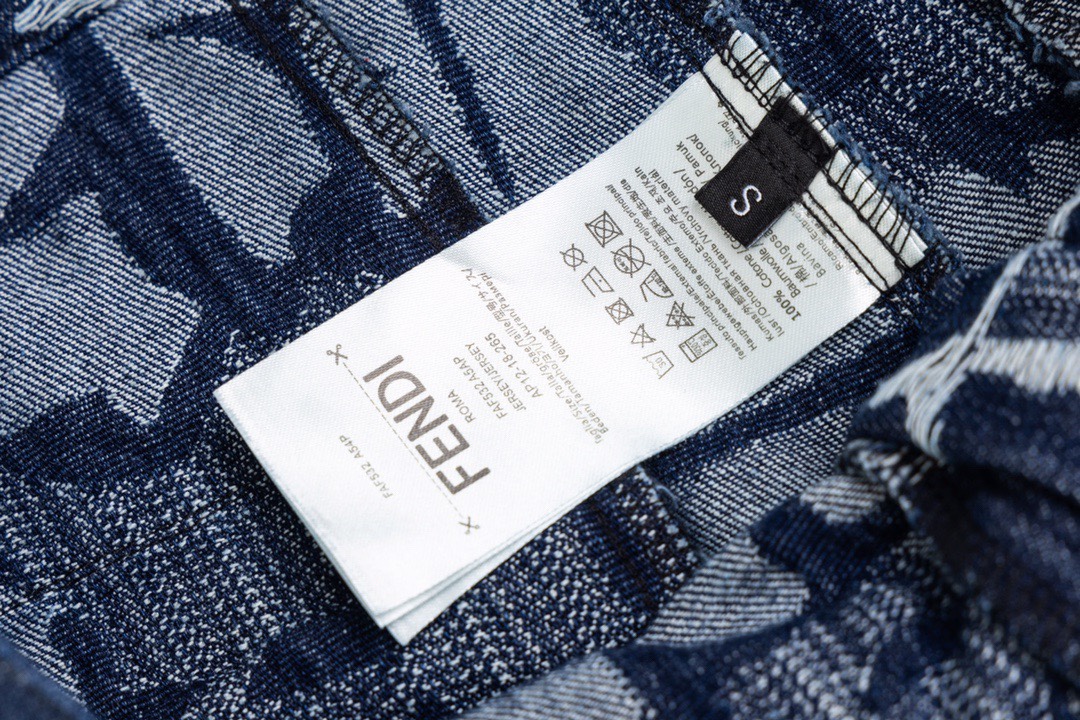 芬迪/Fendi 夏季新款 满印流苏双F字母提花牛仔短裤