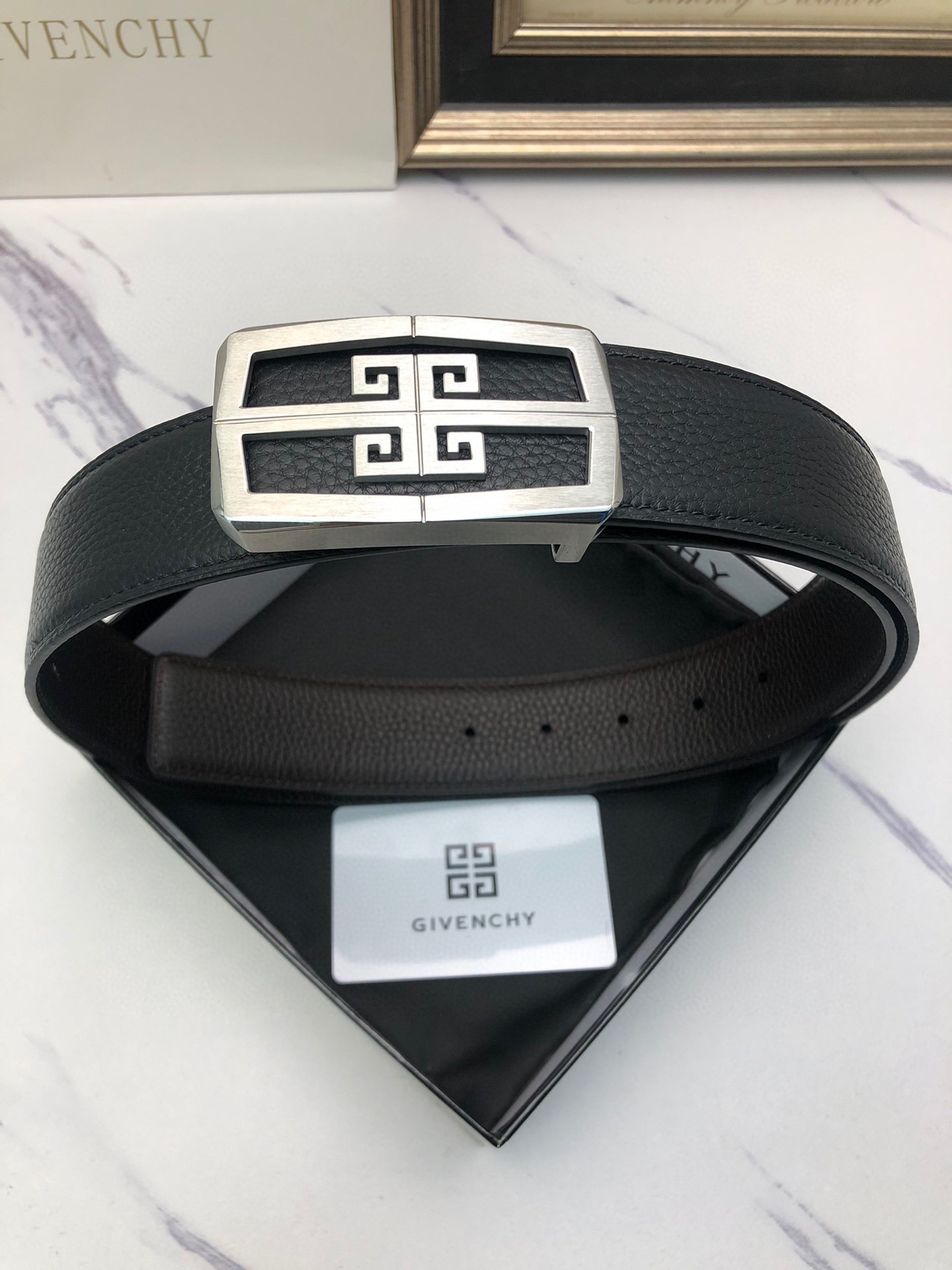 High-Quality Lynch Belt for Man with Single-Headed Calves, Deer Skin, Threaded Appearance - 图片 1