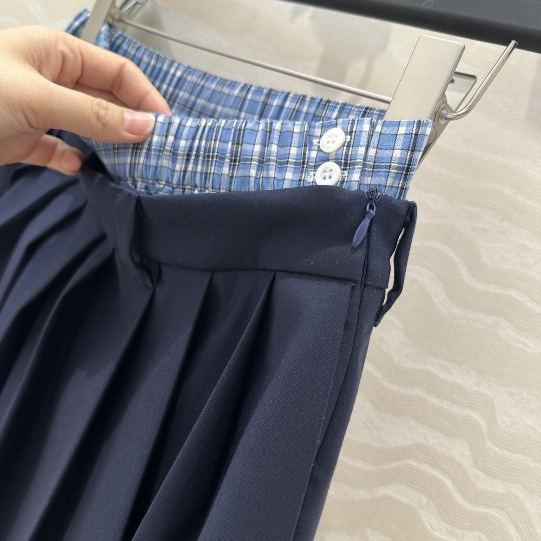 独家首发❤️爆单推荐，miu系女大学院风，青春少女风蓝格双腰头假两件设计压褶长半裙，进口精纺羊毛西装面料