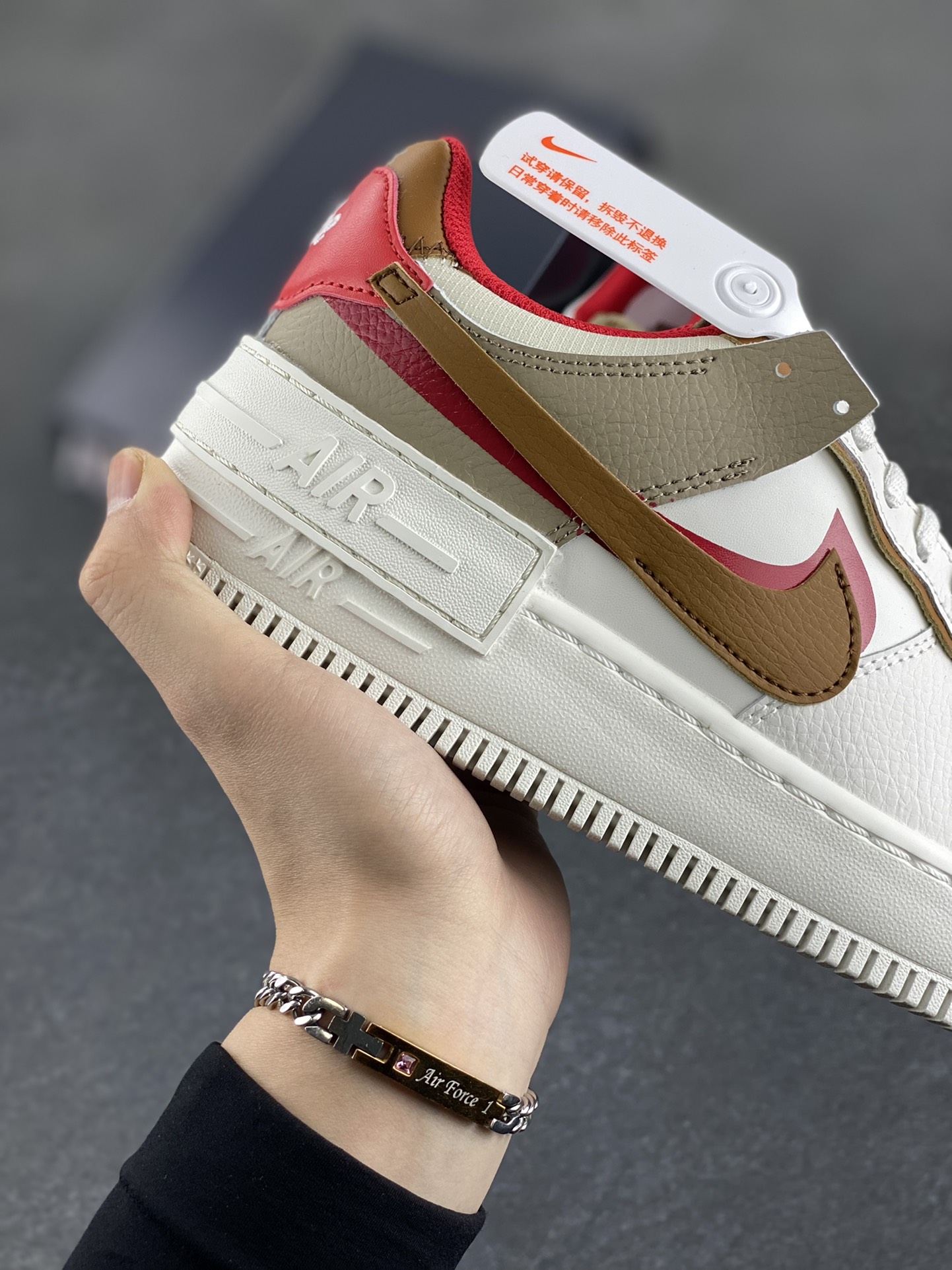 图片[6]-NK Air Force 1 Shadow 轻量增高低帮百搭板鞋\”拼接马卡龙\” 全新少女系解构主义设计双层轻量EVA发泡中底+防滑RB橡胶外圈底鞋底 原楦头原纸板 打造纯正空军版型 专注外贸渠道 全掌内置蜂窝气垫 原盒配件 原厂中底钢印、拉帮完美 货号：HQ3400-030 尺码：35.5 36 36.5 37.5 38 38.5 39 40-选品中心