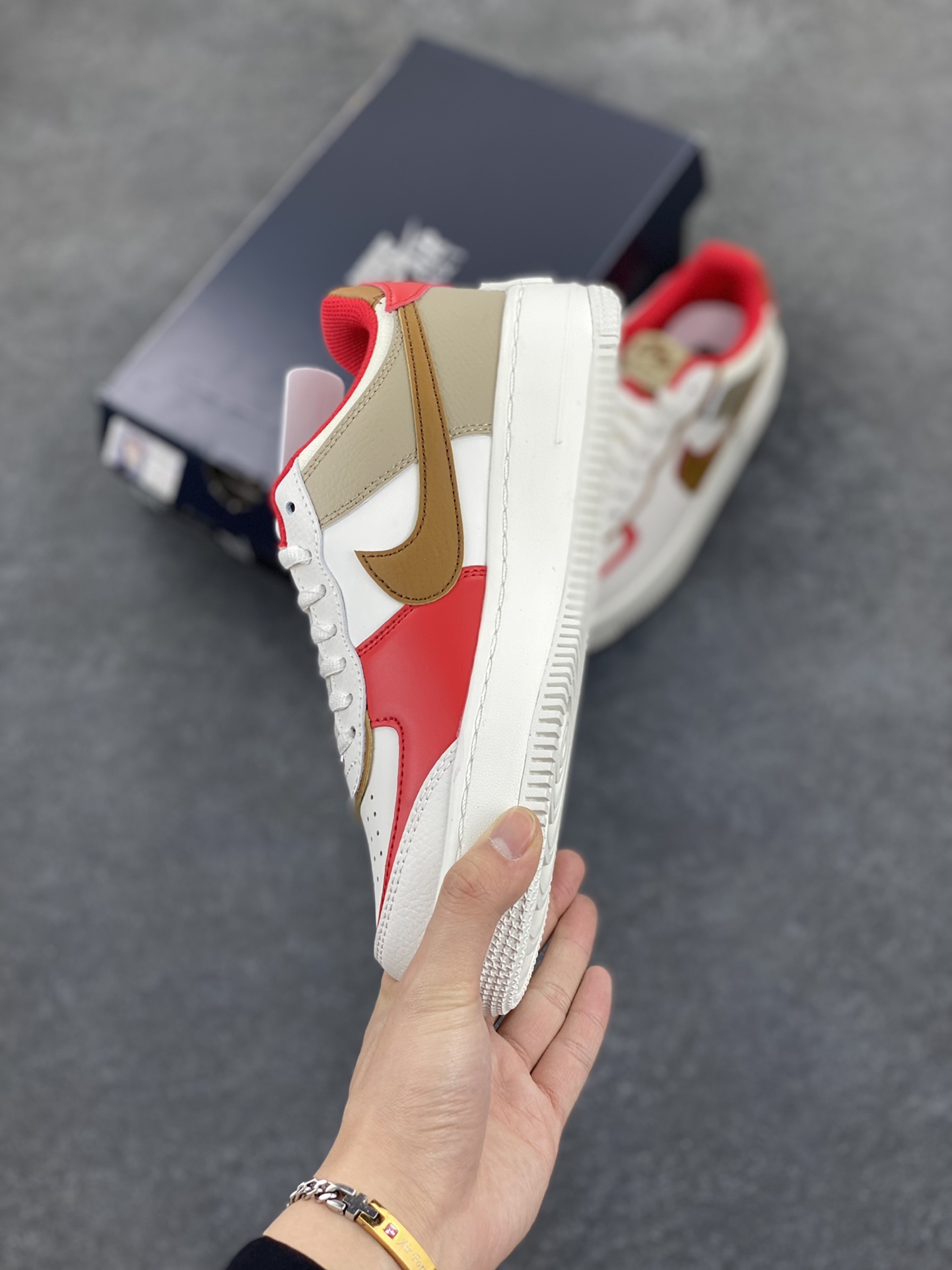 图片[3]-NK Air Force 1 Shadow 轻量增高低帮百搭板鞋\”拼接马卡龙\” 全新少女系解构主义设计双层轻量EVA发泡中底+防滑RB橡胶外圈底鞋底 原楦头原纸板 打造纯正空军版型 专注外贸渠道 全掌内置蜂窝气垫 原盒配件 原厂中底钢印、拉帮完美 货号：HQ3400-030 尺码：35.5 36 36.5 37.5 38 38.5 39 40-选品中心