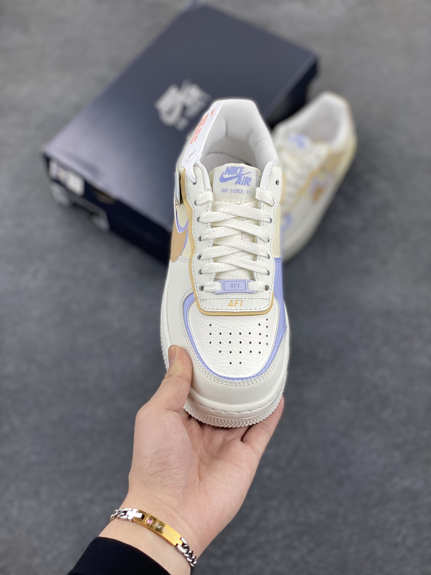 图片[2]-NK Air Force 1 Shadow 轻量增高低帮百搭板鞋\”拼接马卡龙\” 全新少女系解构主义设计双层轻量EVA发泡中底+防滑RB橡胶外圈底鞋底 原楦头原纸板 打造纯正空军版型 专注外贸渠道 全掌内置蜂窝气垫 原盒配件 原厂中底钢印、拉帮完美 货号：DZ1847-114 尺码：35.5 36 36.5 37.5 38 38.5 39 40-选品中心