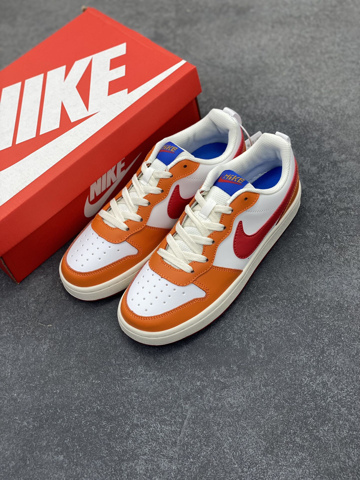 图片[8]-福利特价 Nike Court Borough Low 低帮百搭透气休闲运动板鞋男女鞋 经典耐用的设计，兼顾舒适脚感和出众风范，演绎匠心之作。结构性的支撑贴合感结合复古篮球设计，塑就场外全明星风范。 货号：BQ5448-119 尺码：36 36.5 37.5 38 38.5 39 40 40.5 41 42 42.5 43 44 45-选品中心