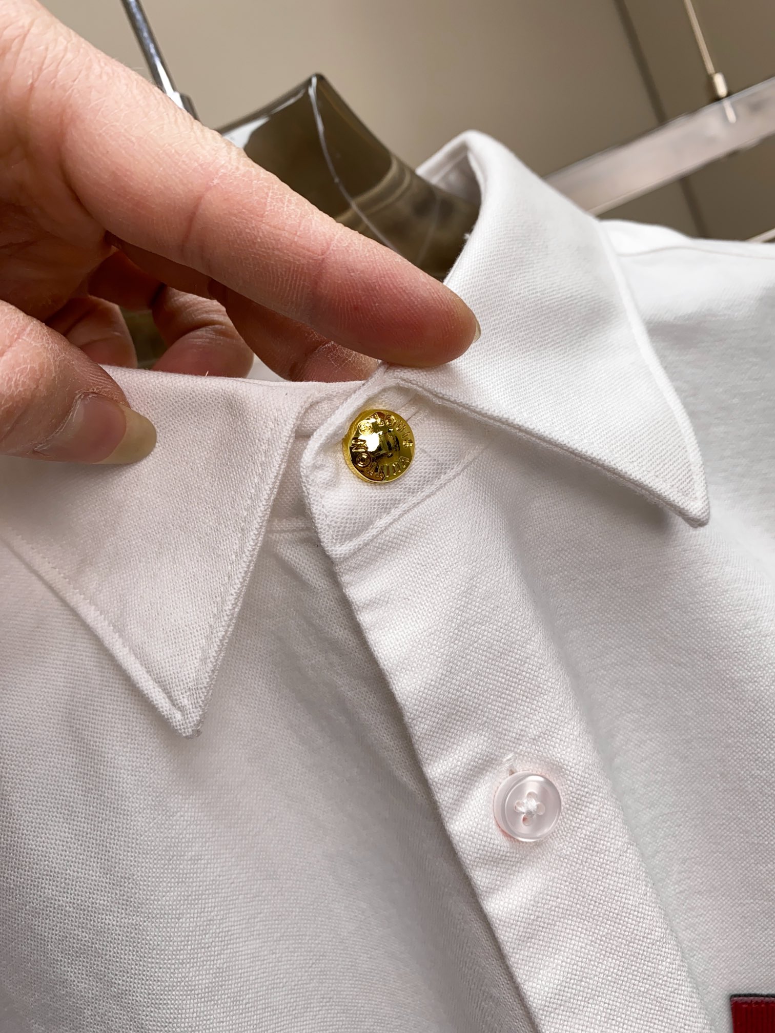 驴牌男女同款商务休闲牛津纺纯棉长袖衬衫，贸易公司渠道货，100%纯正血统，春夏新品，高端意大利原厂出品，