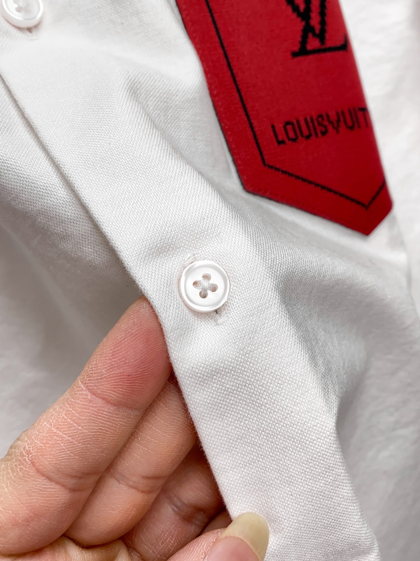 驴牌男女同款商务休闲牛津纺纯棉长袖衬衫，贸易公司渠道货，100%纯正血统，春夏新品，高端意大利原厂出品，