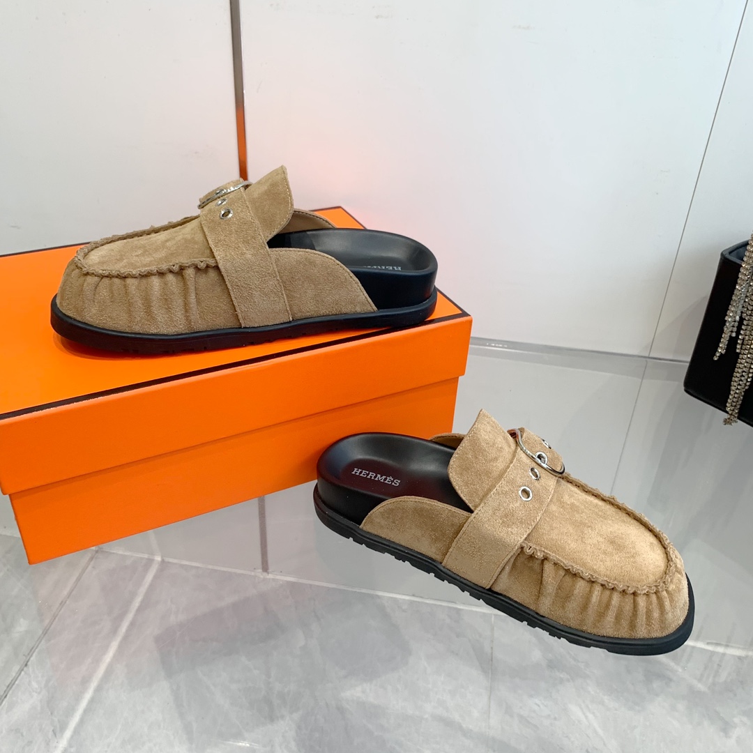 Hermès Teddy Wool H Slippers: Cozy, Fashionable, and Perfect for Fall/Winter 8 i1741877016 8300 6