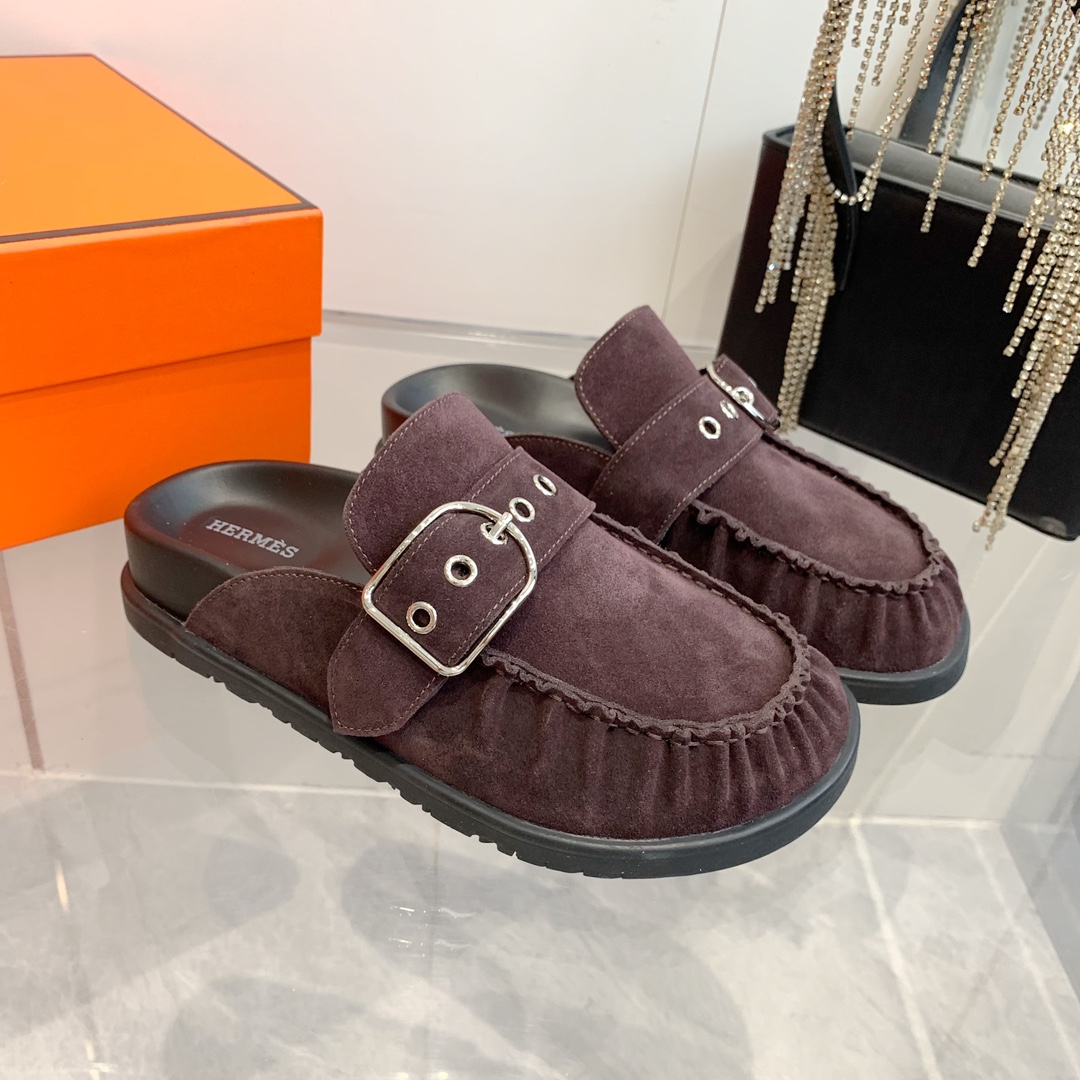 Hermès Women's Suede Leather Moccasin Slippers with Buckle Accent 5 i1741877034 445 2