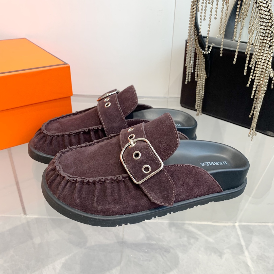 Hermès Women's Suede Leather Moccasin Slippers with Buckle Accent 4 i1741877034 8651 1