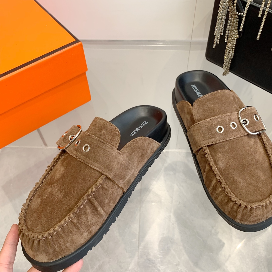 Hermès Suede Buckle Mules - Stylish and Comfortable Women's Slippers 6 i1741877076 2223 3