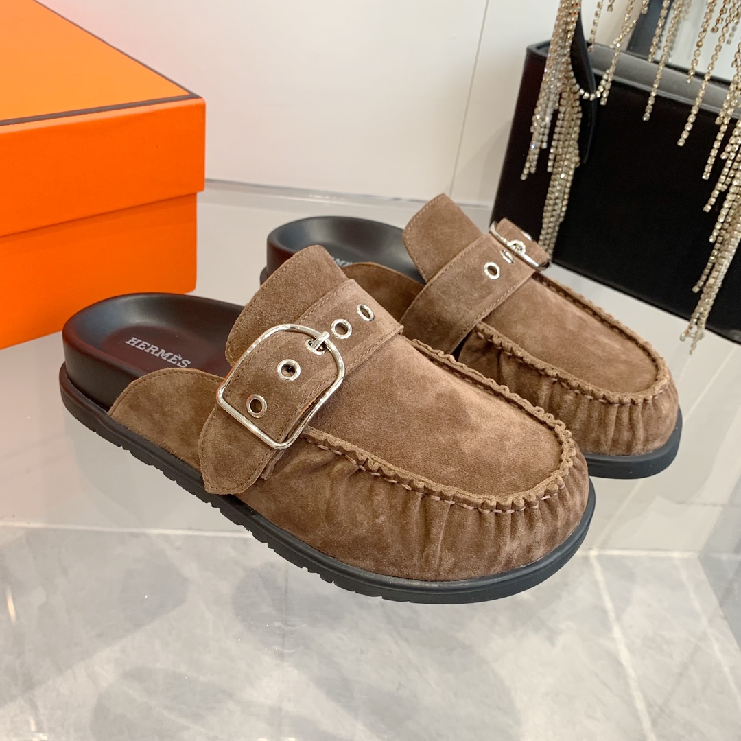 Hermès Suede Buckle Mules - Stylish and Comfortable Women's Slippers 5 i1741877076 6959 2