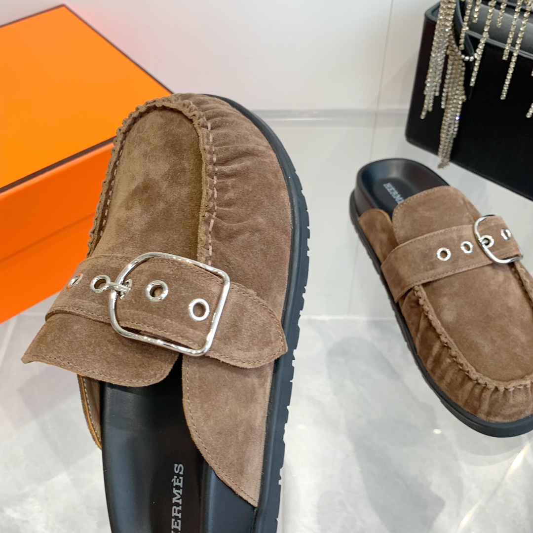 Hermès Suede Buckle Mules - Stylish and Comfortable Women's Slippers 7 i1741877076 7084 4