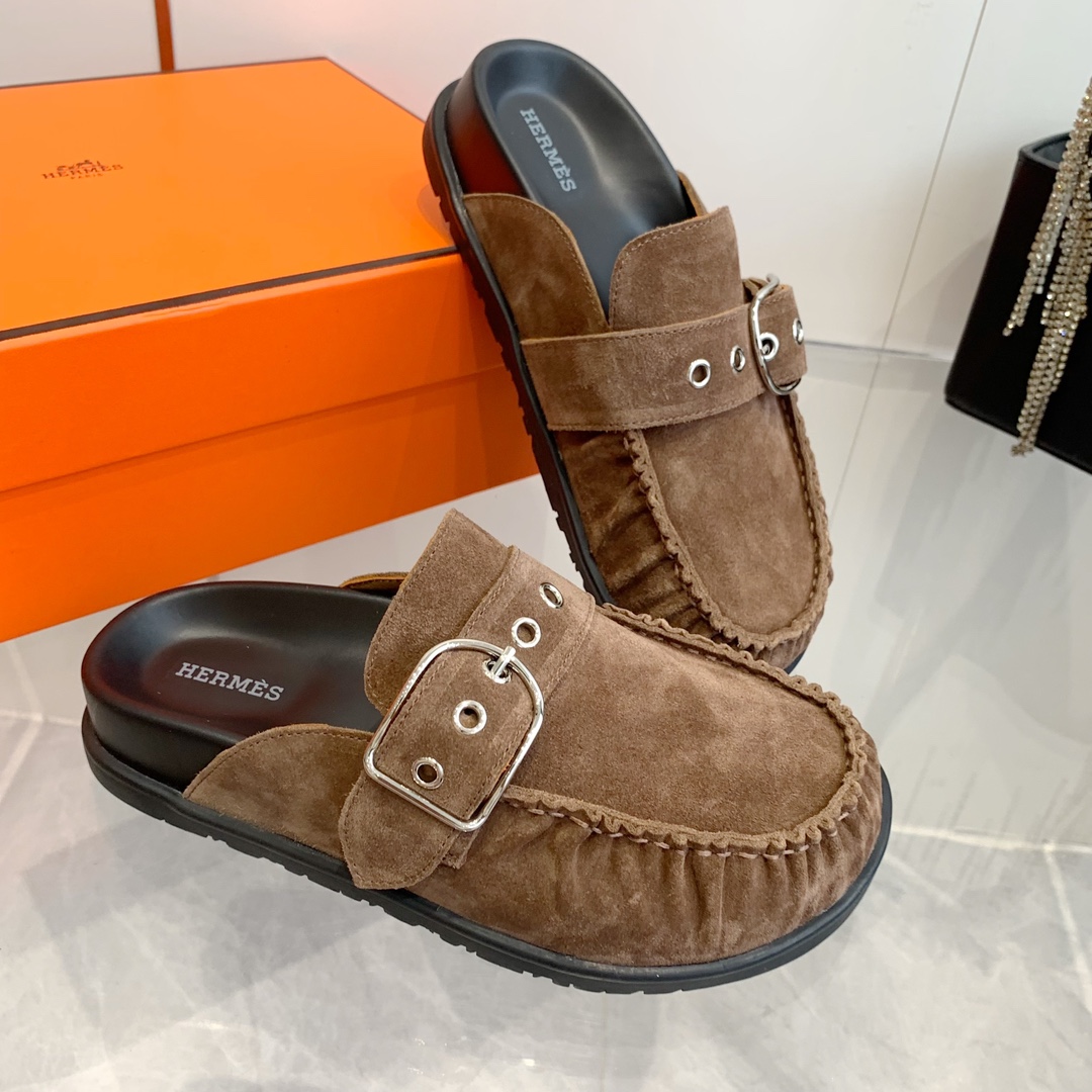 Hermès Suede Buckle Mules - Stylish and Comfortable Women's Slippers 2 i1741877076 8249 5