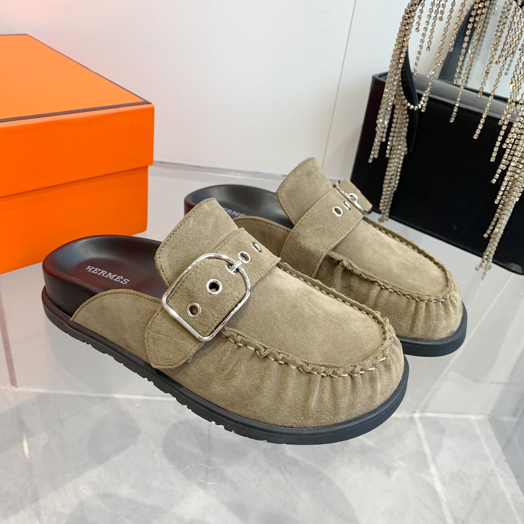 Hermès Teddy Wool H Slippers - Trendy Flat Mules for Women 3 i1741877217 3328 2
