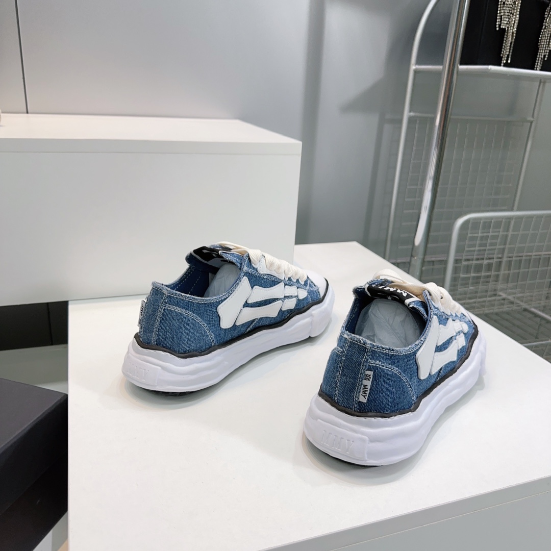 High Quality AMIII Canvas Leisure Shoes with Unique Design and Original Materials - 图片 7