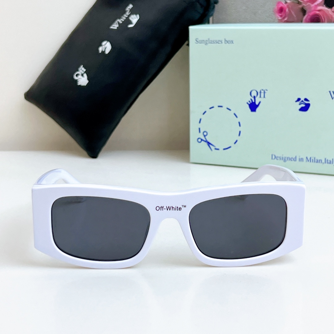  Off-White最新设计风格 原版定制10.0板料  OERI056F他几乎囊括了潮牌墨镜该有的一切