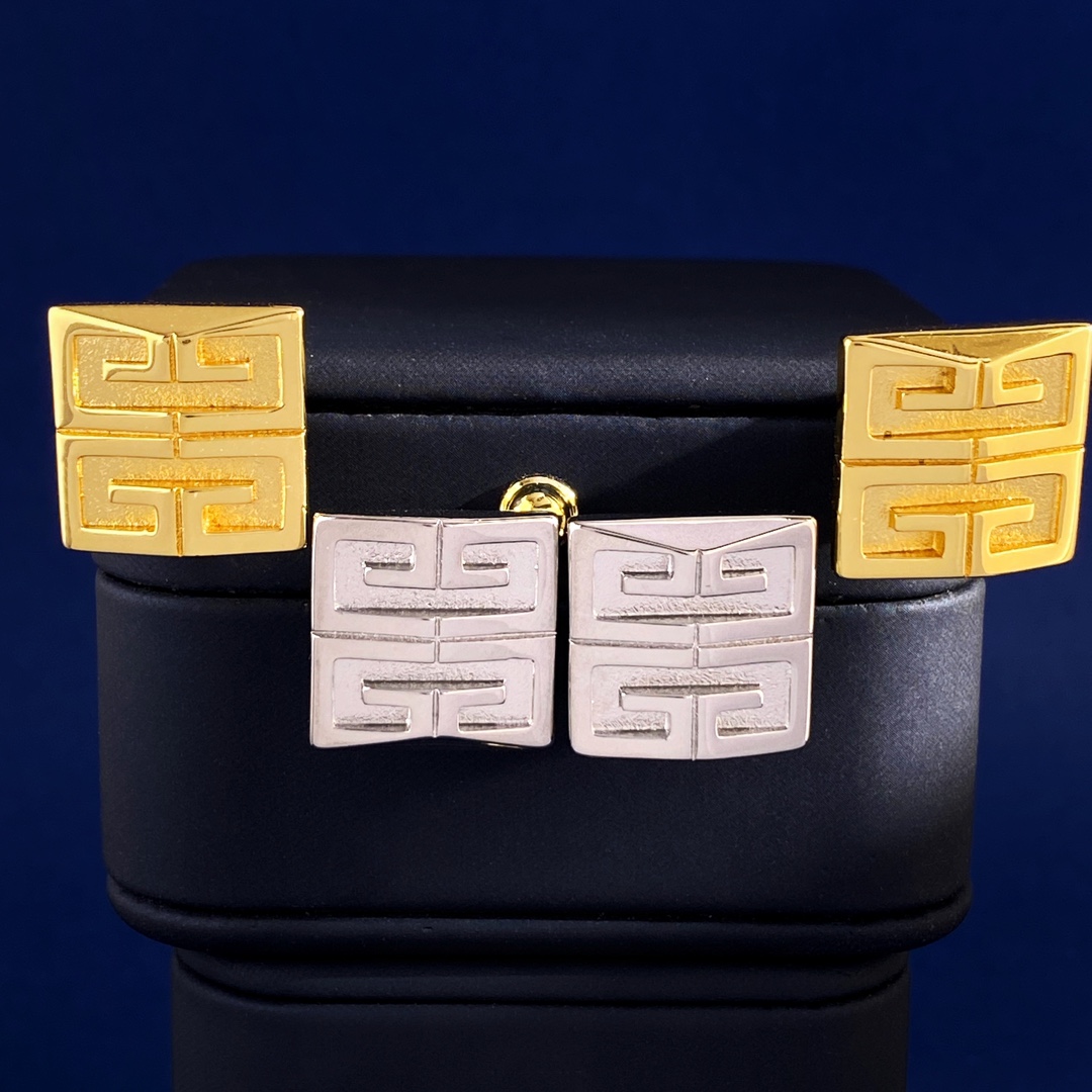 GV94 p216 GIVENCHY, GIVANCHY, O.U.S. Fashion, photometrical nails, brass materials, 18k gold, two colors: silver, gold - 图片 1