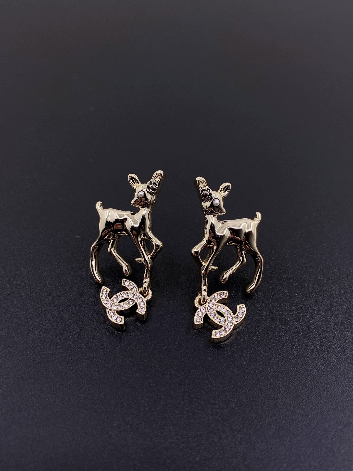 NO:107417,ch*nel latest light gold deer earrings] consistent ZP brass material, jewelry quality, earrings19860909ch*nel 最新款浅金小鹿耳环】一致ZP黄铜材质,饰品精品,earrings,Jewelry