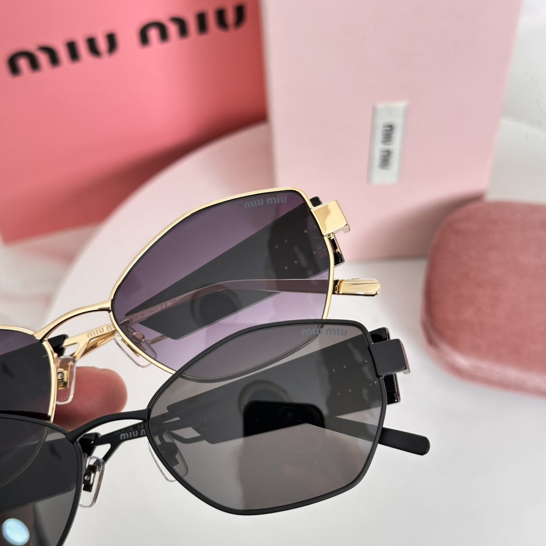 ‼️MIUMI*🎀🎀🎀MODEL：SMU66WS🎀🎀🎀SIZE：55口18-145🎀🎀🎀