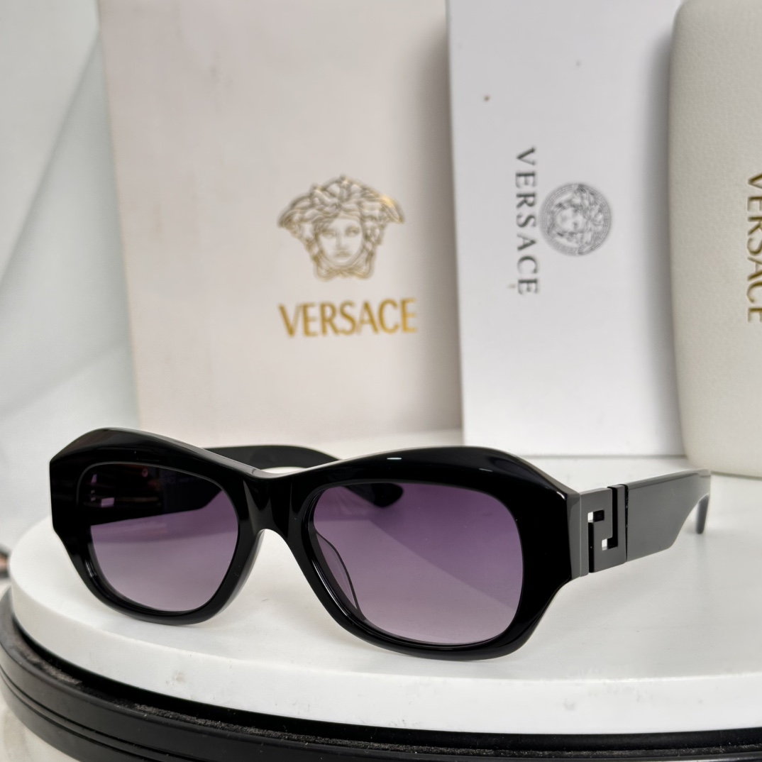    ‼️VERSACE
MOD：VET75
Size：53口19 145