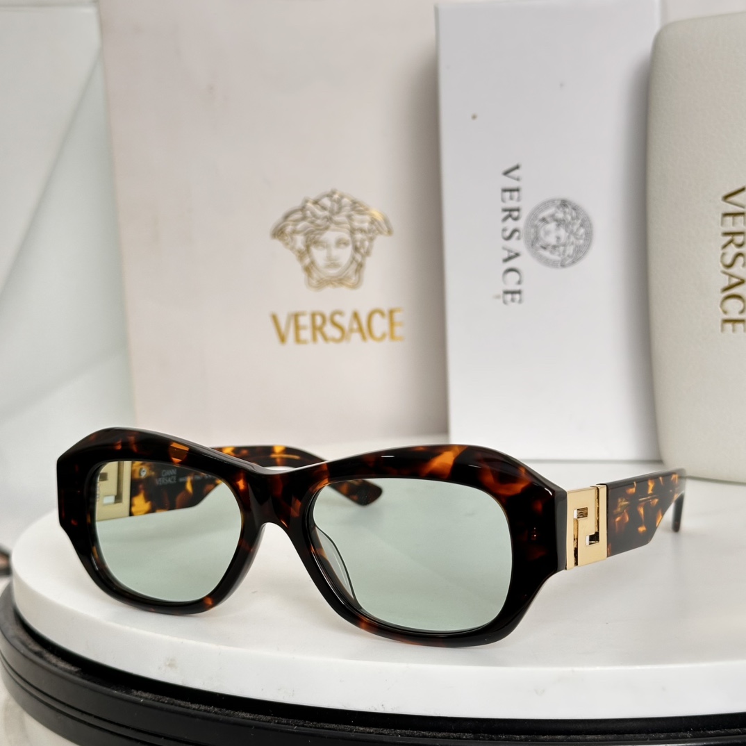    ‼️VERSACE
MOD：VET75
Size：53口19 145