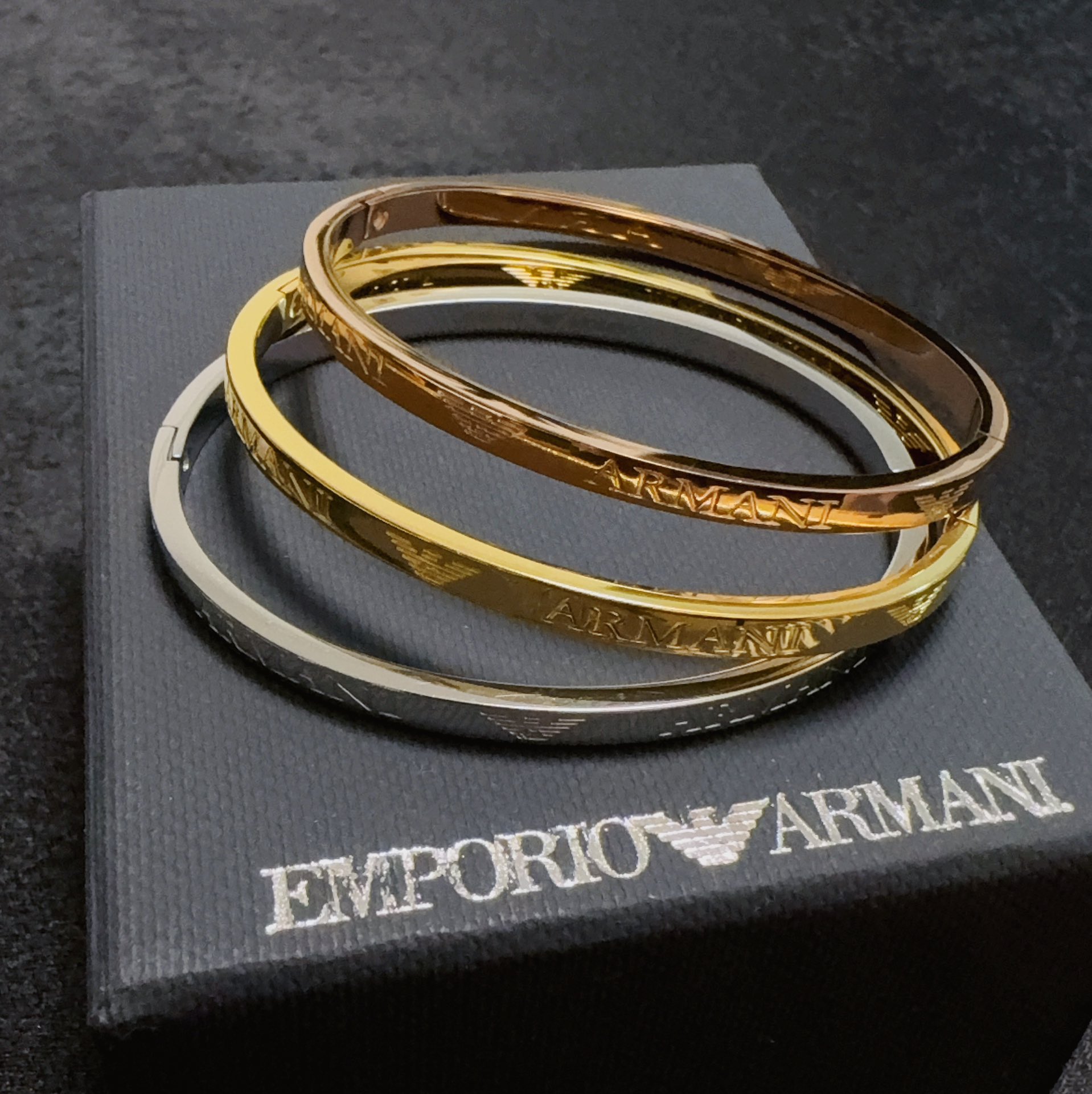 High-End Amani Armani Handheld Fine-Hander Bling Bling: Quality Craft with High Value - 图片 3
