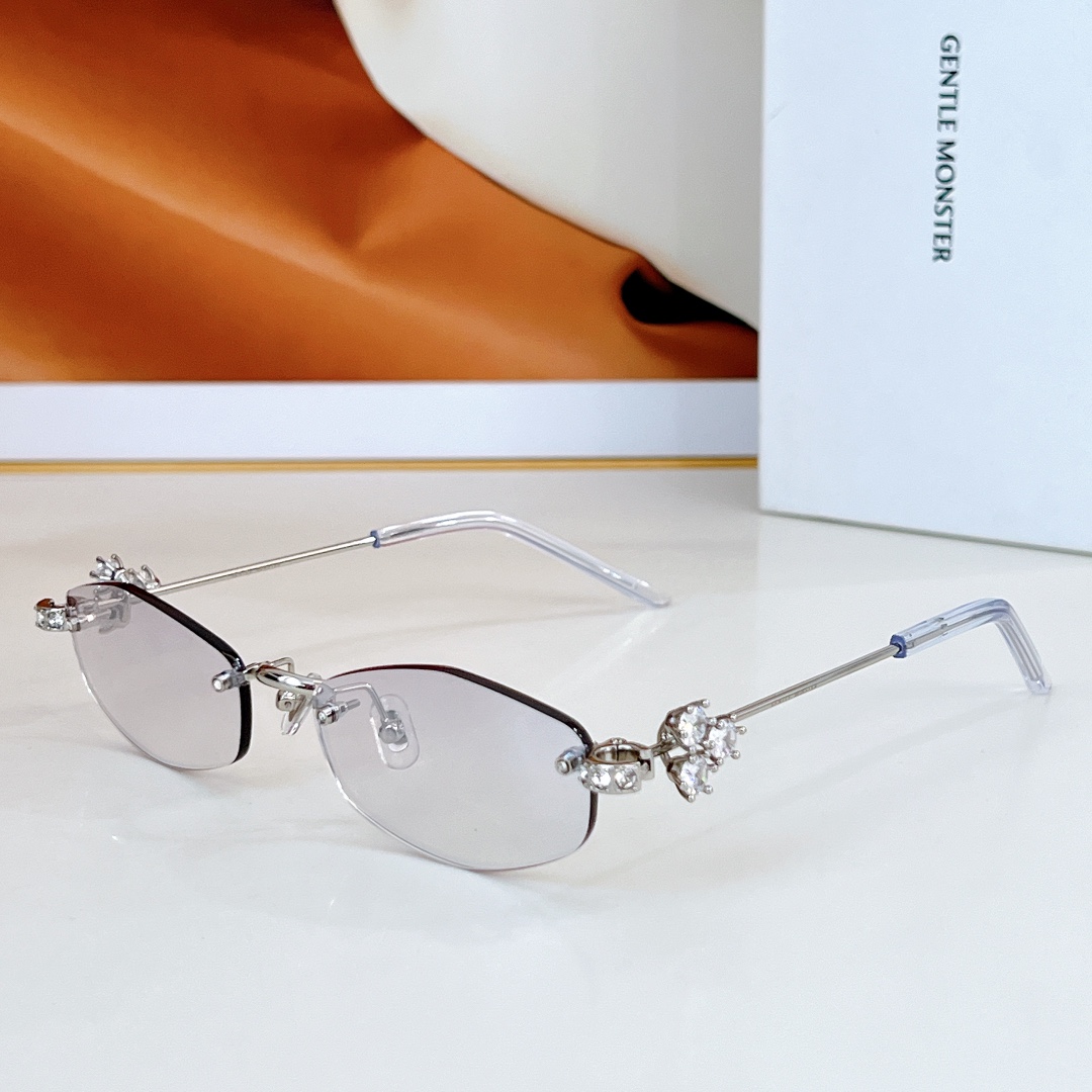  GENTLE MONSTE*
MODELGILTZ
SIZE：55口20-151
🔝🔝