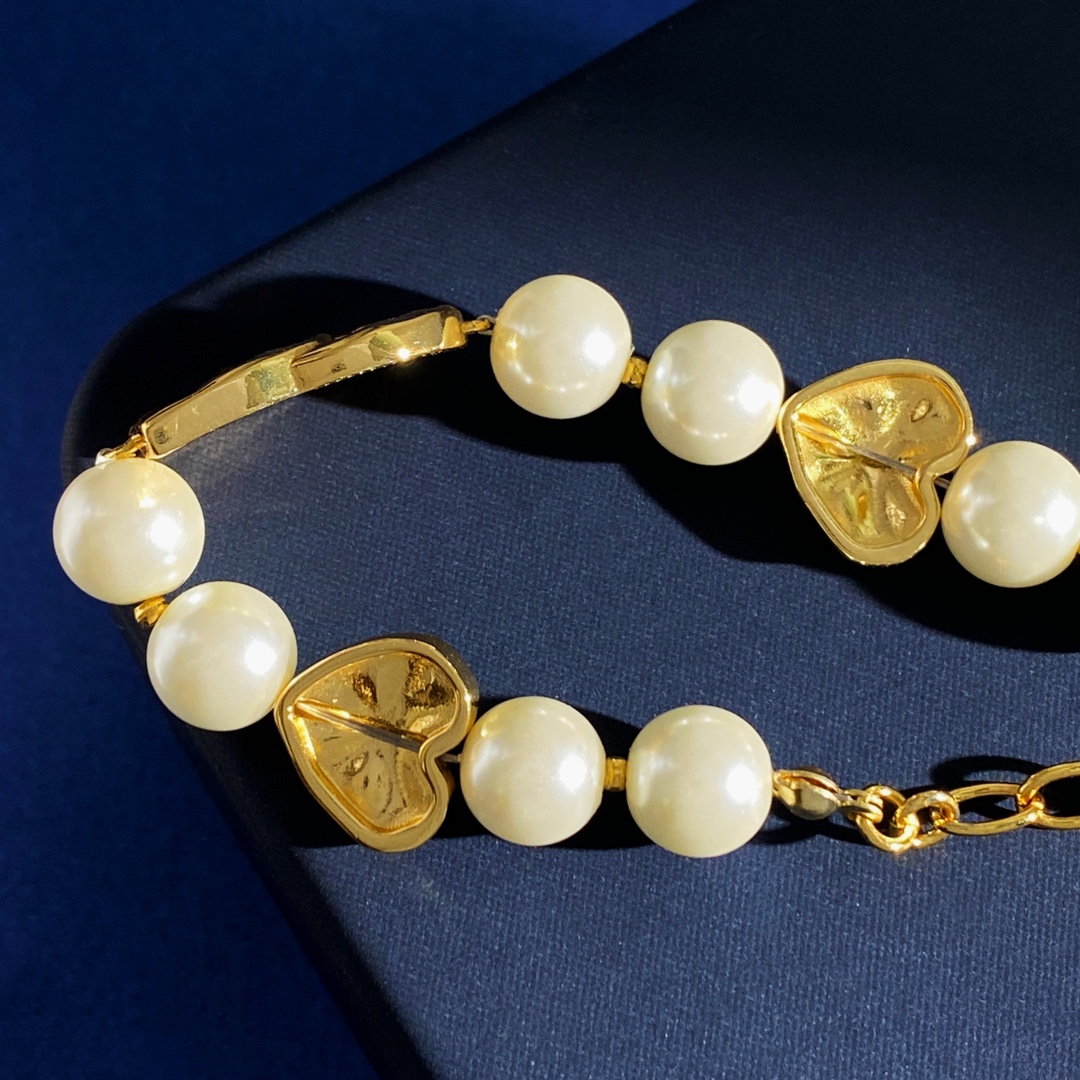 DG94 p133 D.G. Dugarbena, O.K., the D.G., the heart-shaped pearl bracelet, brass material, gold - 图片 3