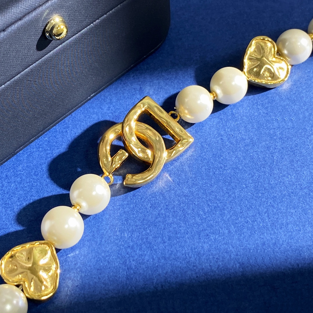 DG94 p133 D.G. Dugarbena, O.K., the D.G., the heart-shaped pearl bracelet, brass material, gold - 图片 4
