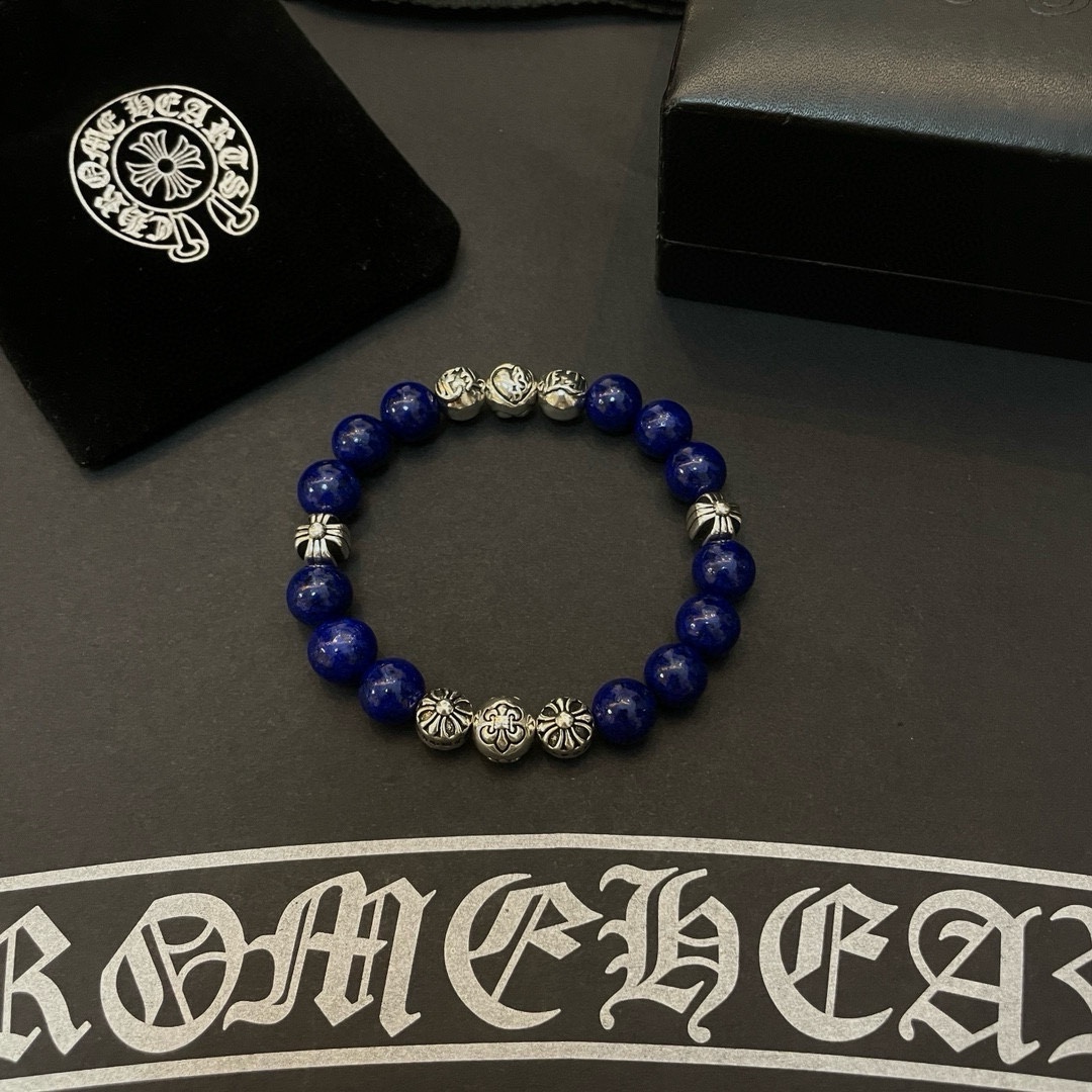 NO:107565,New [Counter Quality] Chrome Hearts Croxin Classic retro lapis lazuli multi-element bracelet The pattern design styles with different concave and convex shapes are unique. Cross Scouts are the logo of Croxin, so they last longer. Genuine version of Chrome Hearts Croxin, differentiating the market ordinary light version, matching the quality, looking at the details of the letter printing, retro old gray oxygen level. Seiko version!  , jewelry boutique, chrome hearts, chrome hearts, bracelet19860909新款【专柜品质】Chrome Hearts克罗心 经典复古青金石多元素手链 凹凸造型不同的花纹设计风格呈现出与众不同 十字架童军花是克罗心的标志 所以更经久不衰 正品打版Chrome Hearts克罗心 区别市场普通轻版 对版对标品质 看字印细节 复古做旧灰氧程度.精工版本！,饰品精品,chrome hearts,chrome hearts,bracelet,Jewelry