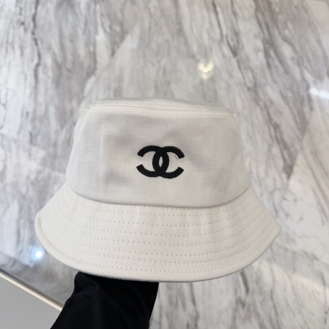 NO:224850,Chanel CHANEL new fisherman hat, Xiaoxiang classic simple, fashionable and casual design hat, straw hat, fisherman hat, baseball hat, knit hat, chanel, chanel, espadrilles, hats19860909香奈儿CHANEL 新品渔夫帽,小香经典简约,时尚休闲设计帽子草帽渔夫帽棒球帽针织帽,帽子,chanel,chanel,espadrilles,hats,hat