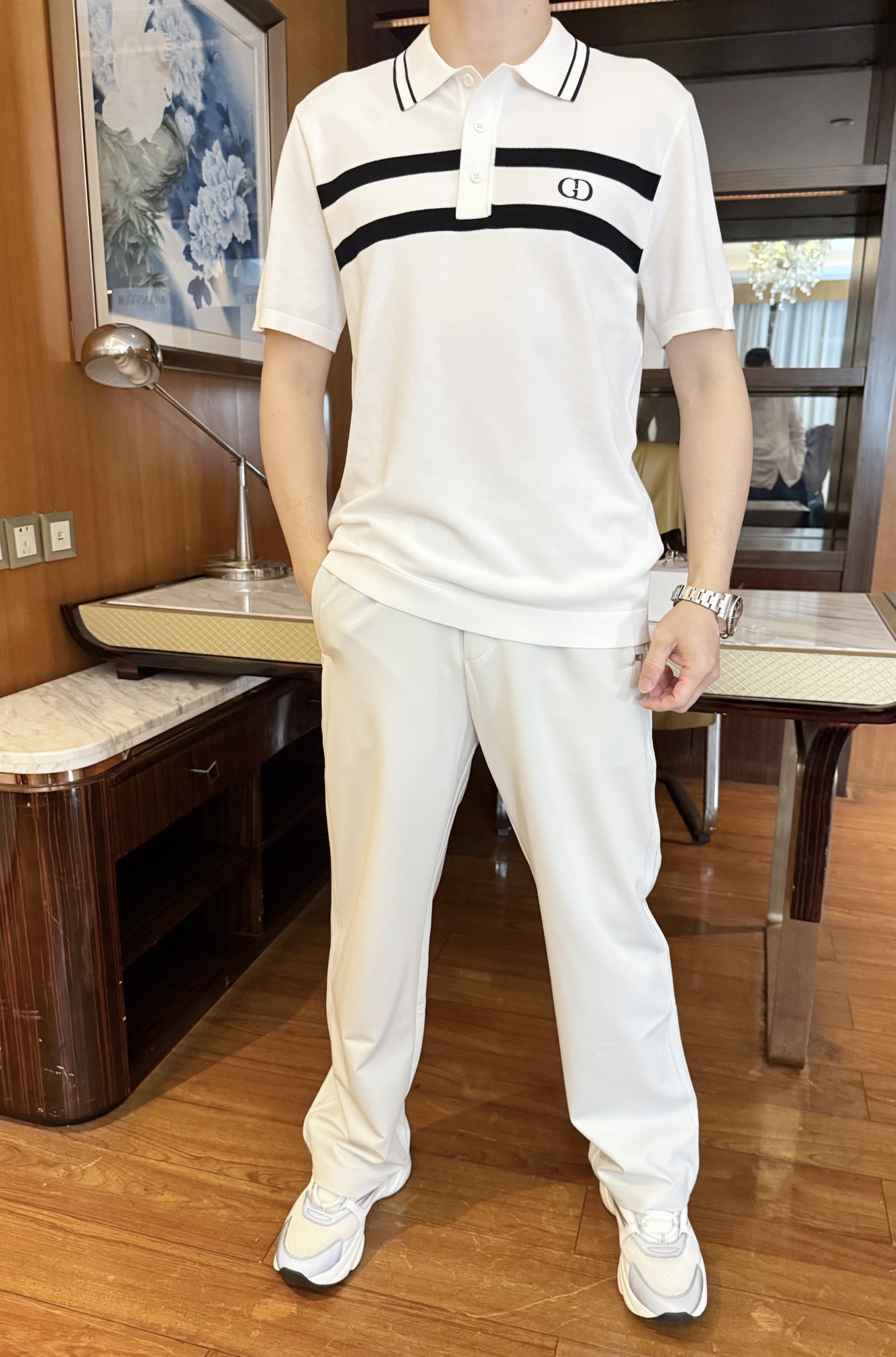 NO:129136,Dior-2025 counter latest hot-selling Polo, European and American counters, hot-selling items!  Selected Italian imported mercerized cotton fabrics with the latest designs, the exquisite CD English print on the chest shows elegance, and the upper body effect needs no more. Size: 48-56 (model 173/130 wears 48 sizes, with Hong Kong Lane Crawford gift box packaging), dior, alexander wang19860909迪奥-2025专柜最新爆款Polo出货 欧美专柜热销单品！精选意大利进口丝光棉面料搭配最新的设计,胸前的精致CD英文印花彰显雅致 上身效果不用多说.尺码:48-56（模特173/130穿48码,配香港连卡佛礼盒包装）,,dior,alexander wang,Men's clothing