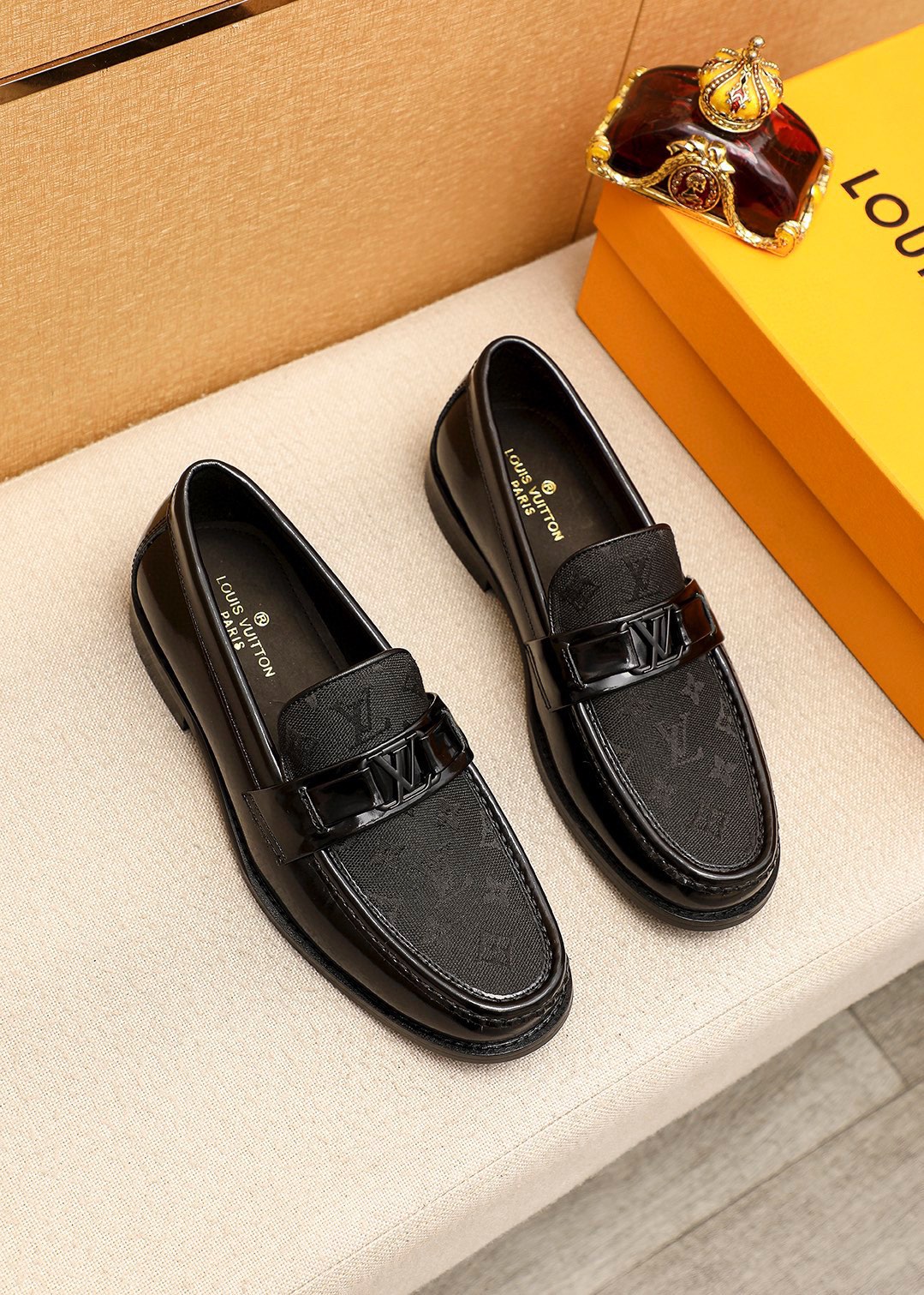 Louis Vuitton Men's Black Leather Loafers With LV Monogram - Size 38-44 2 i1742095129 6467 0