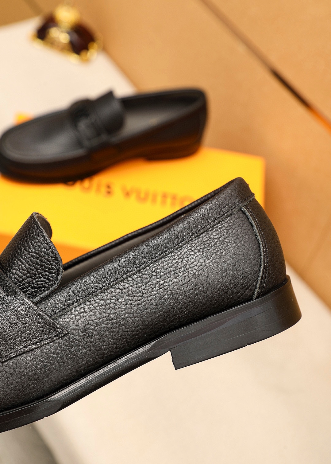 Louis Vuitton Leather Loafers for Men - Premium Quality, Classic Design 8 i1742095193 7183 6